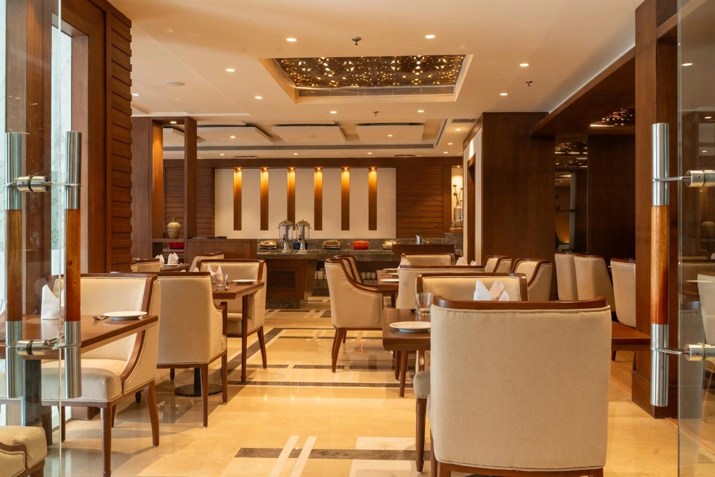 Restaurant/places to eat in Best Western Plus Amritsar