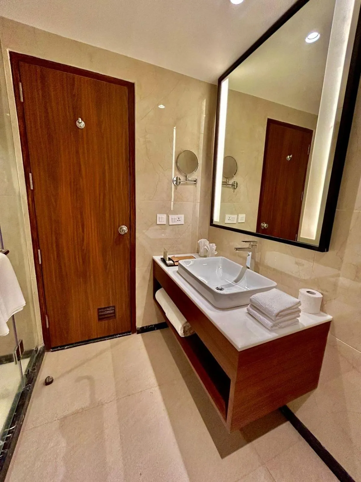 Bathroom in Best Western Plus Amritsar