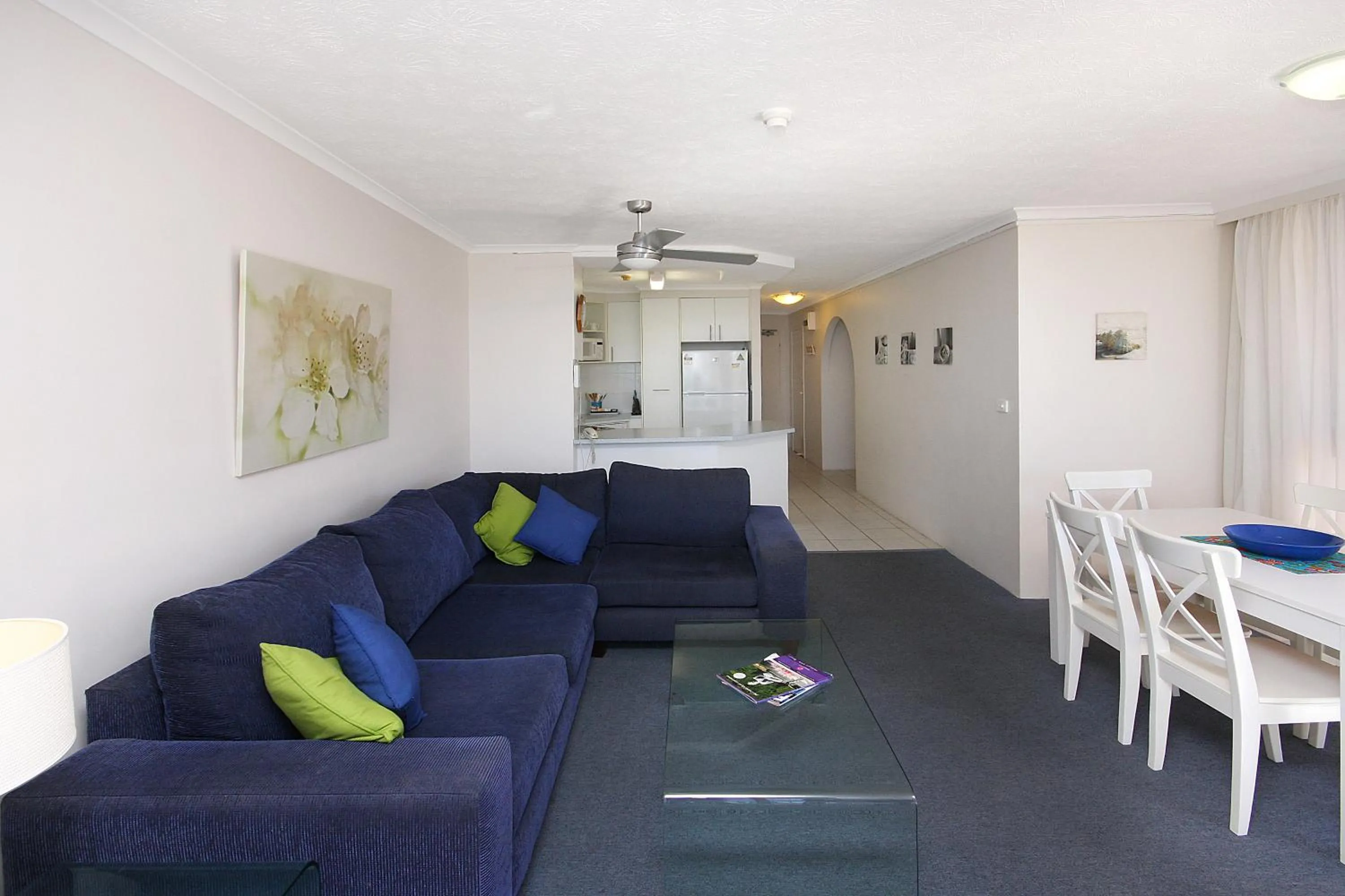Living room in Spindrift on the Beach - Absolute Beachfront