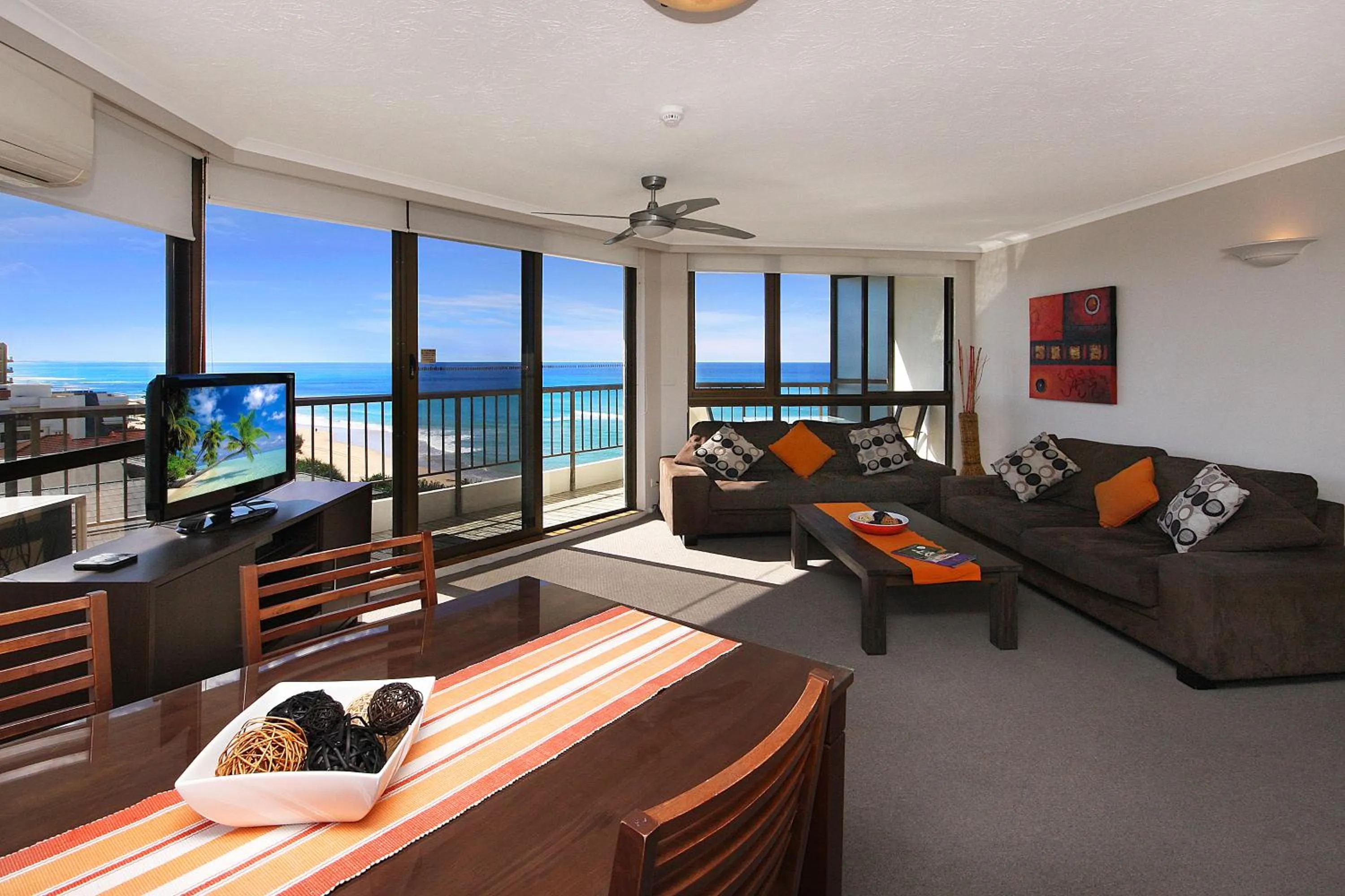 Living room in Spindrift on the Beach - Absolute Beachfront