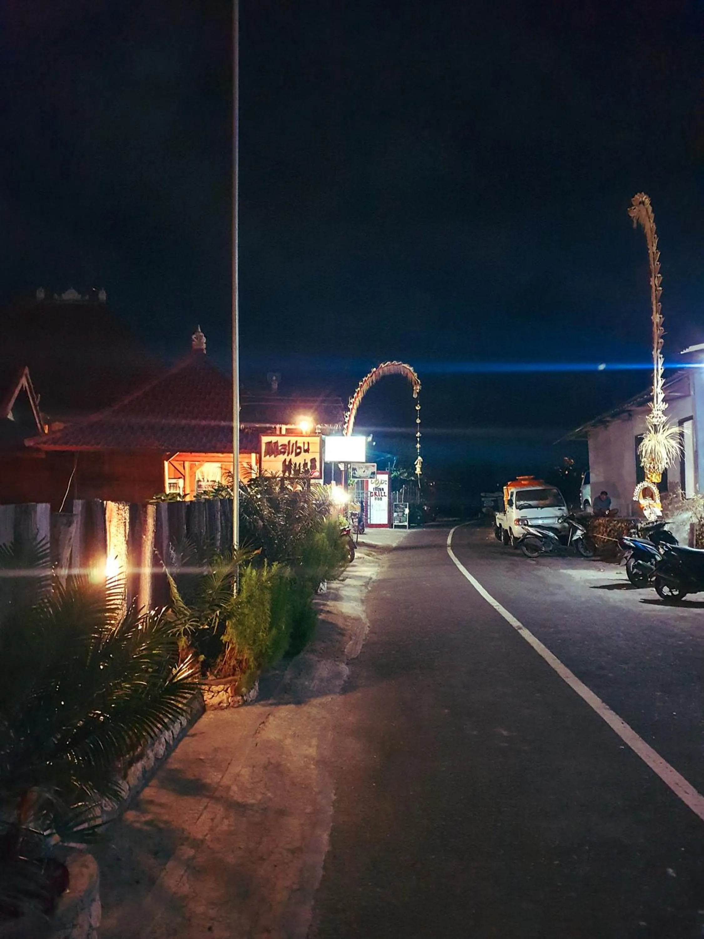 Neighbourhood in Malibu Huts