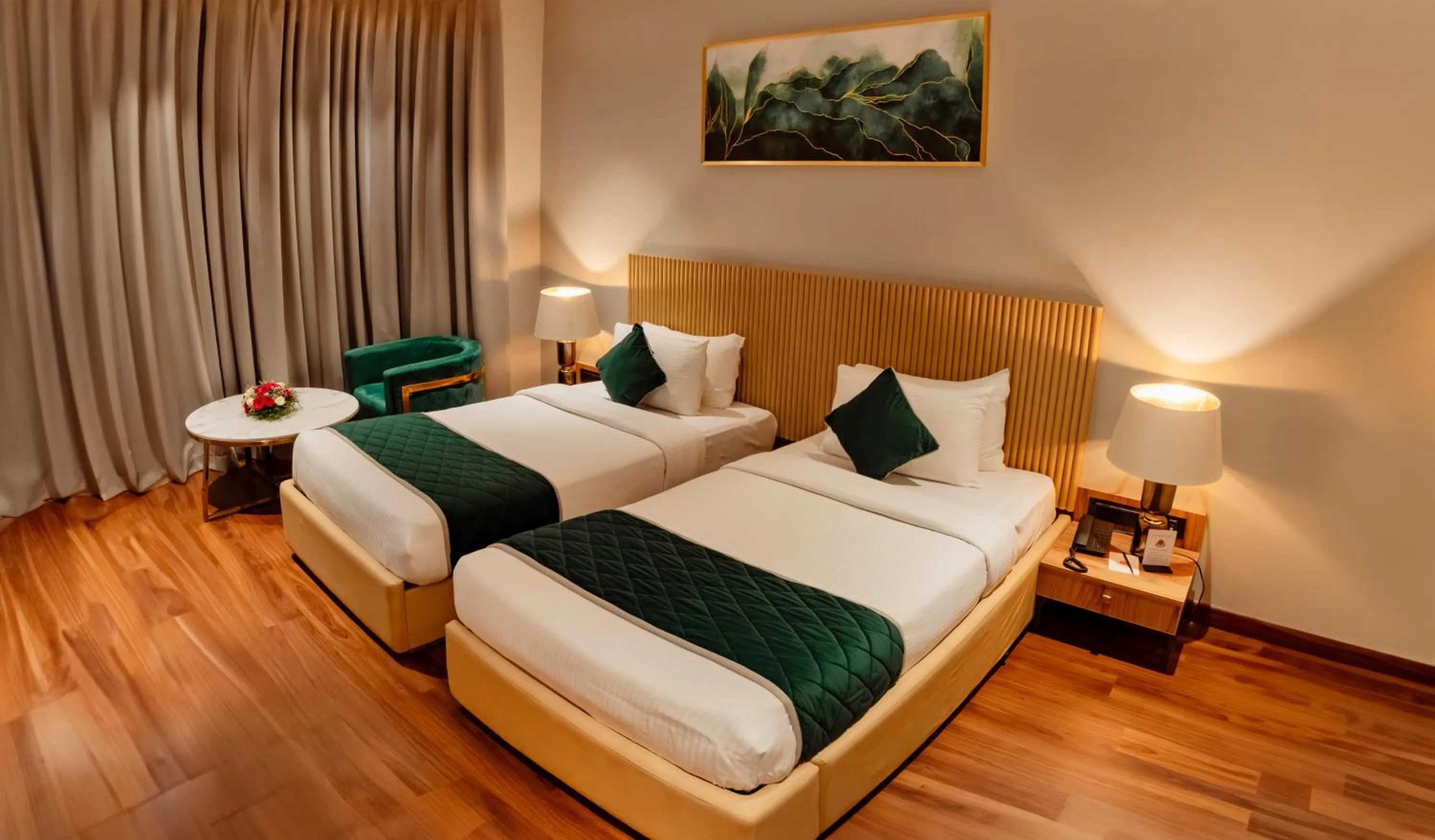 Bedroom, Bed in Travancore Court