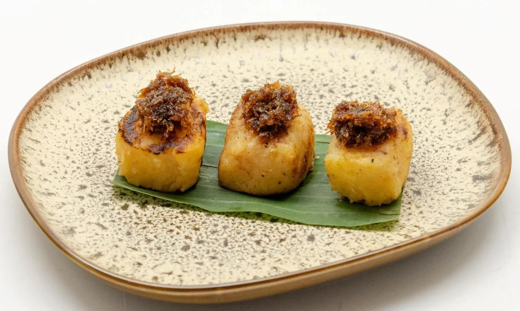 Food in Novus Giri Resort & Spa