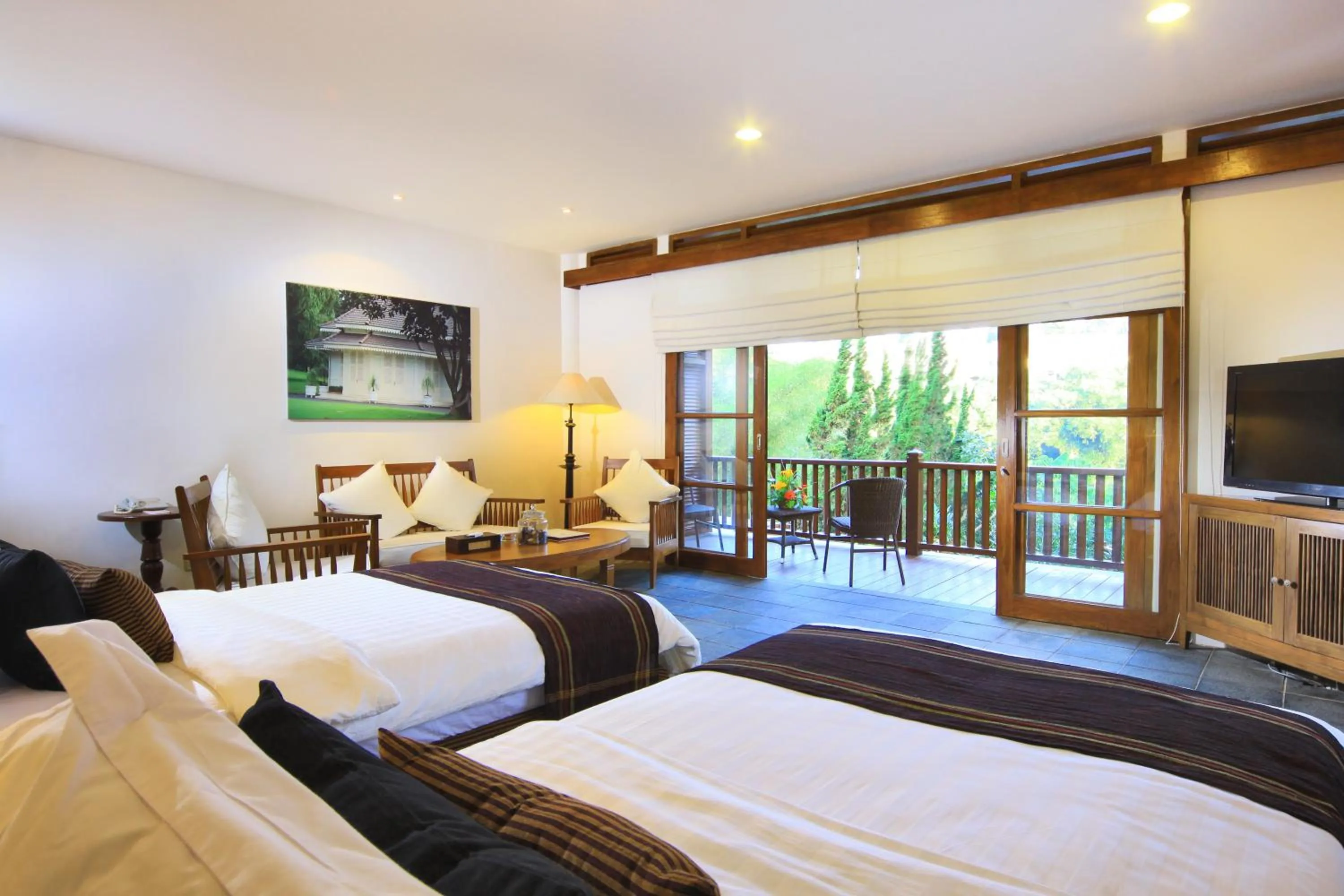 Bed in Novus Giri Resort & Spa