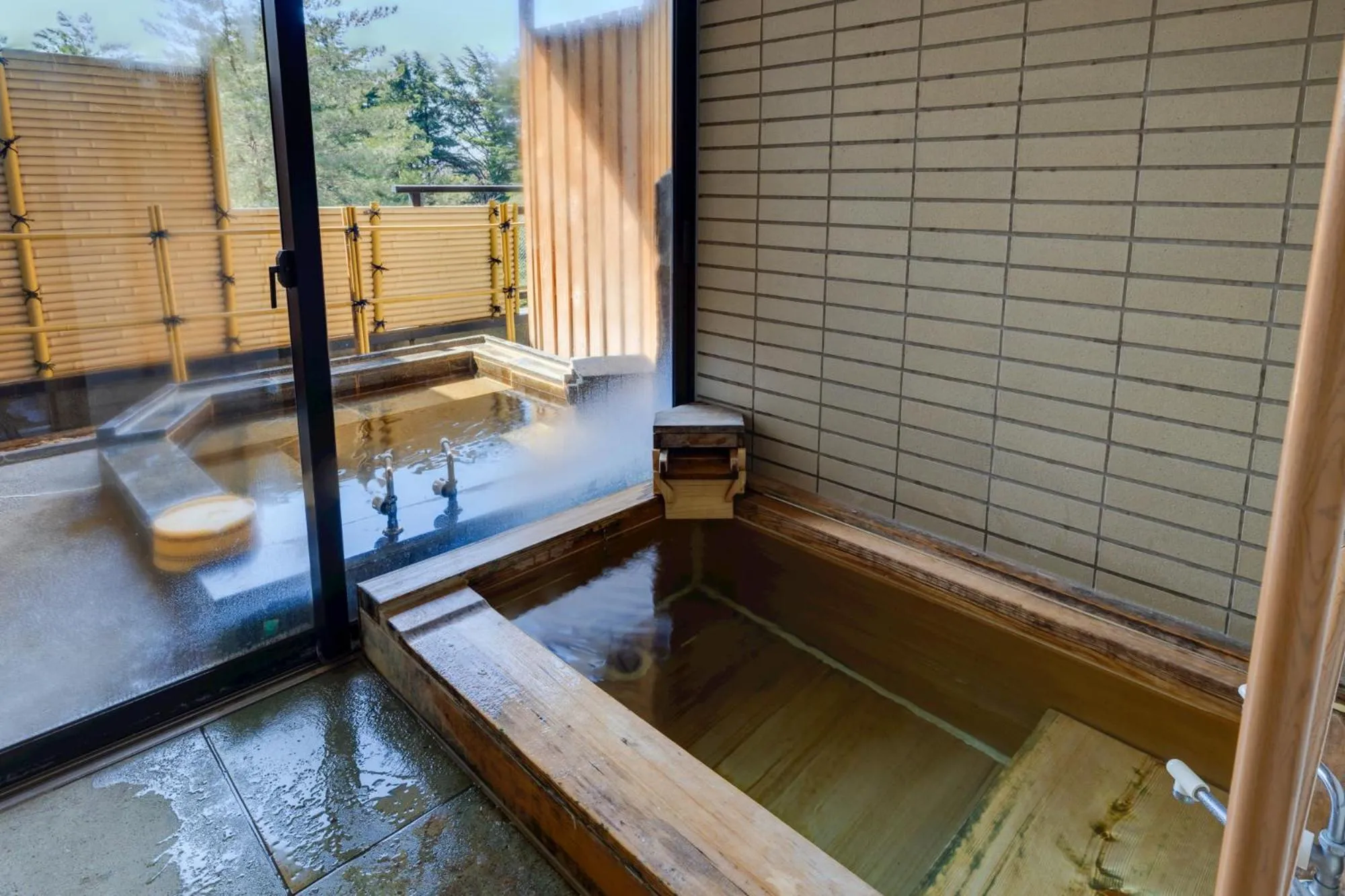 Hot Spring Bath in Matsusaki