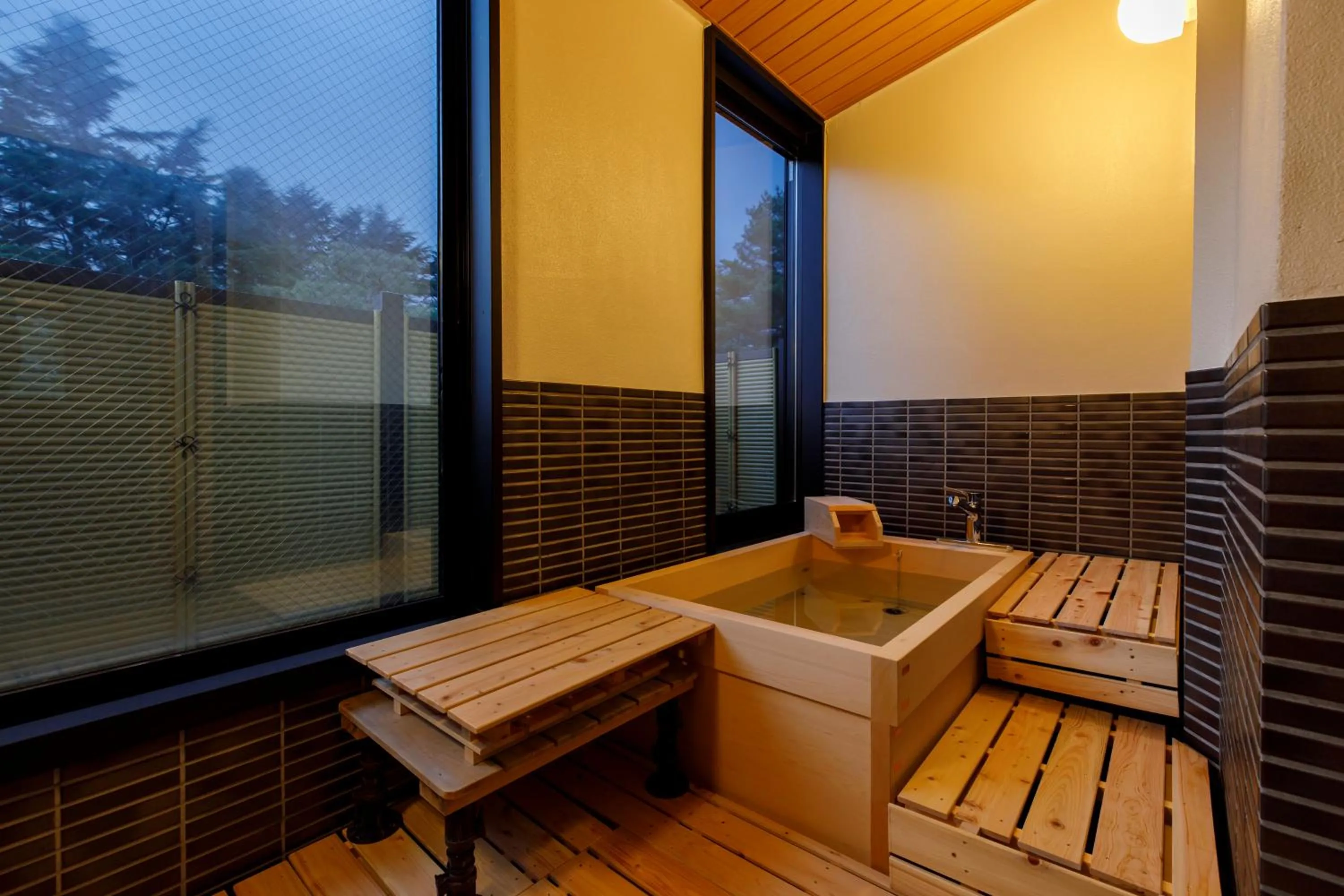 Hot Spring Bath in Matsusaki