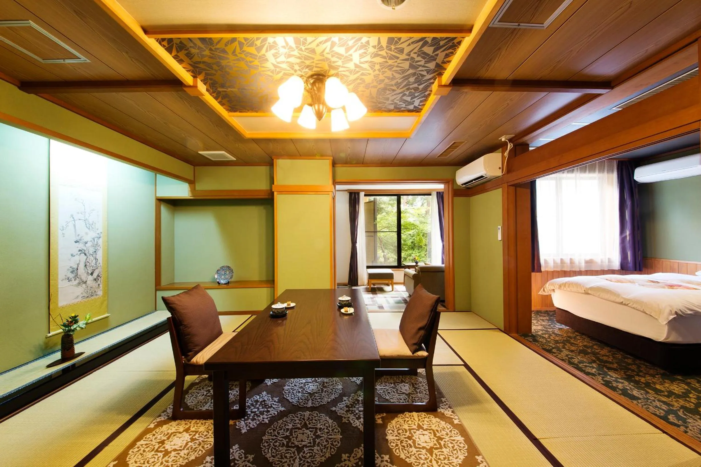 Photo of the whole room, Bed in Matsusaki