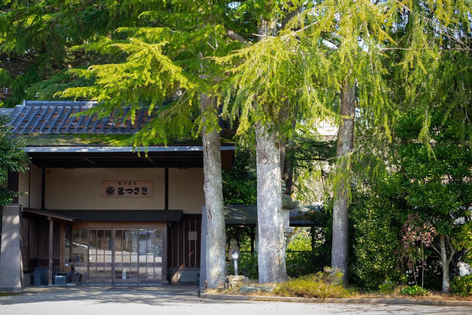 Facade/entrance in Matsusaki