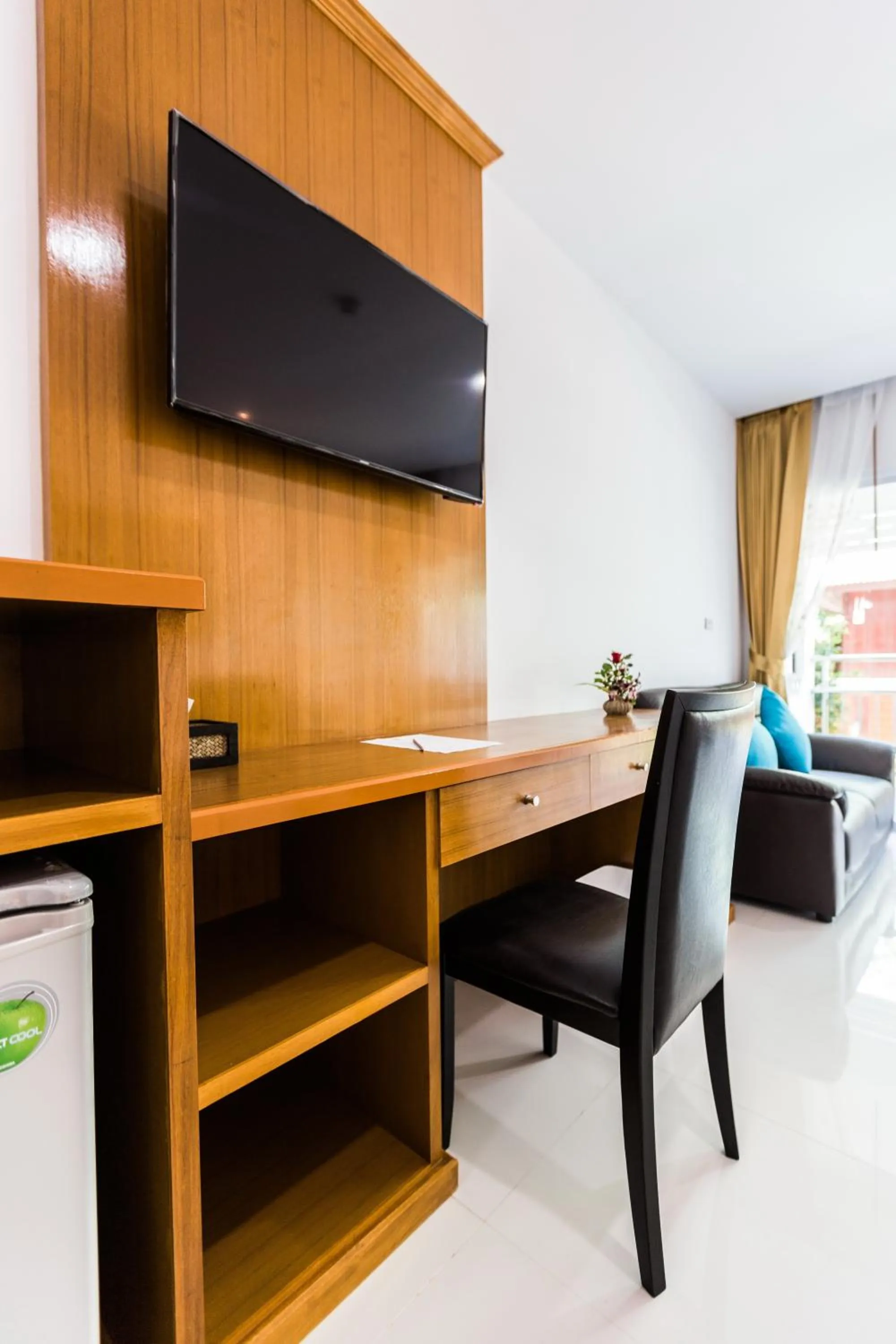 TV and multimedia in Lamai Coconut Beach Resort