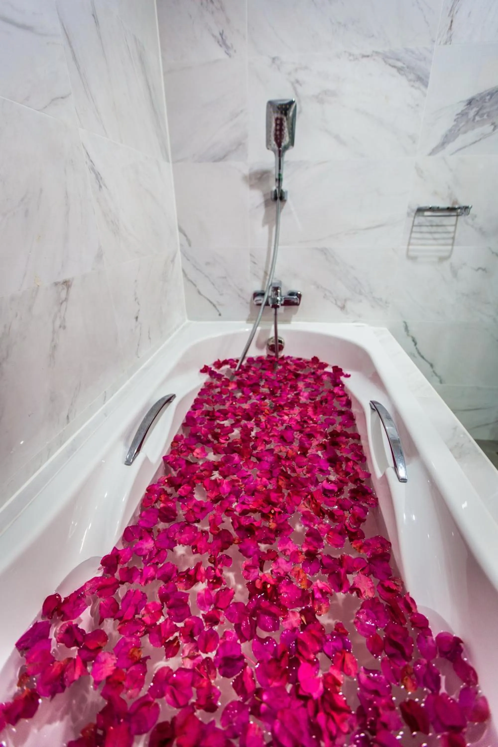 Shower in Lamai Coconut Beach Resort