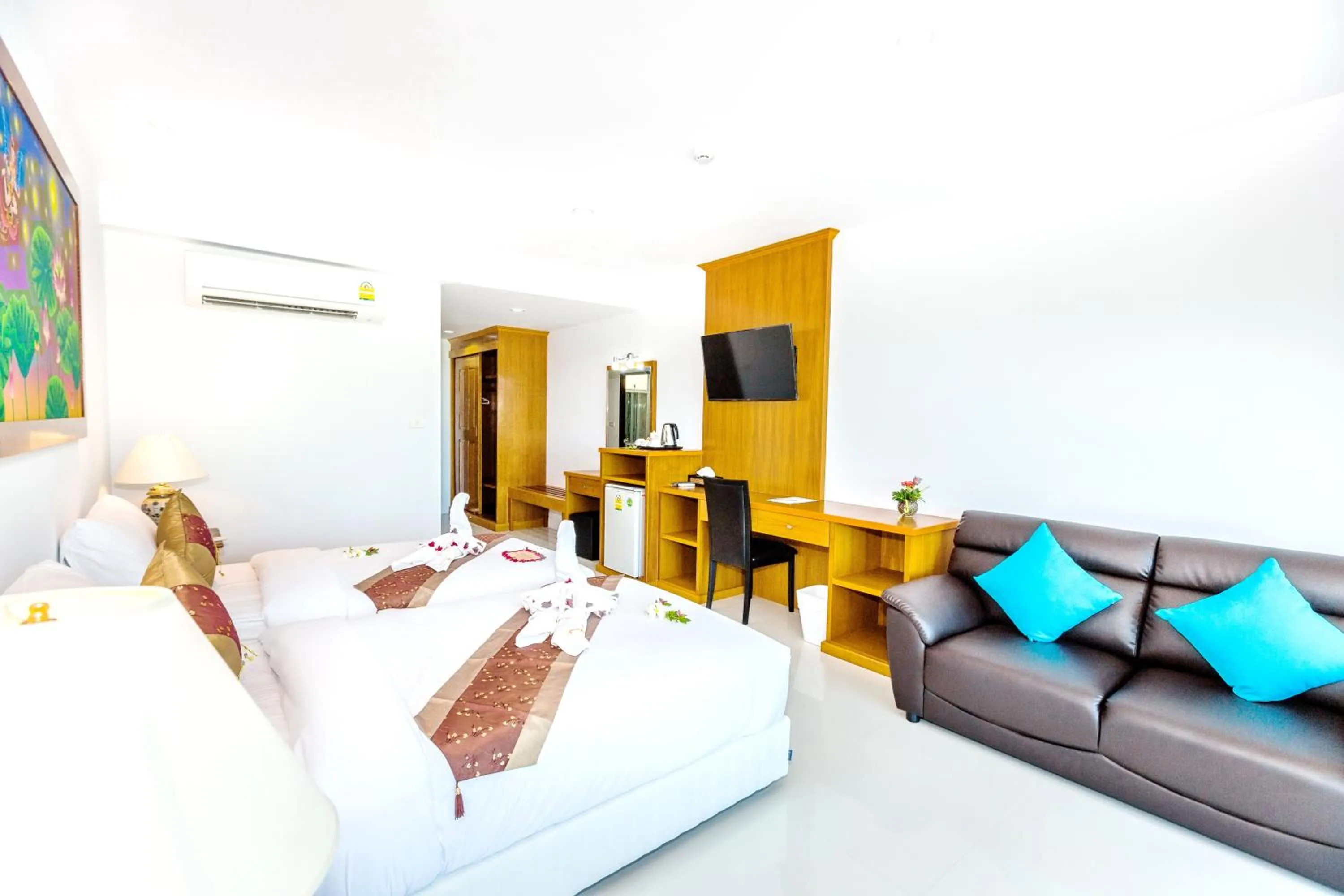 Bedroom, Bed in Lamai Coconut Beach Resort