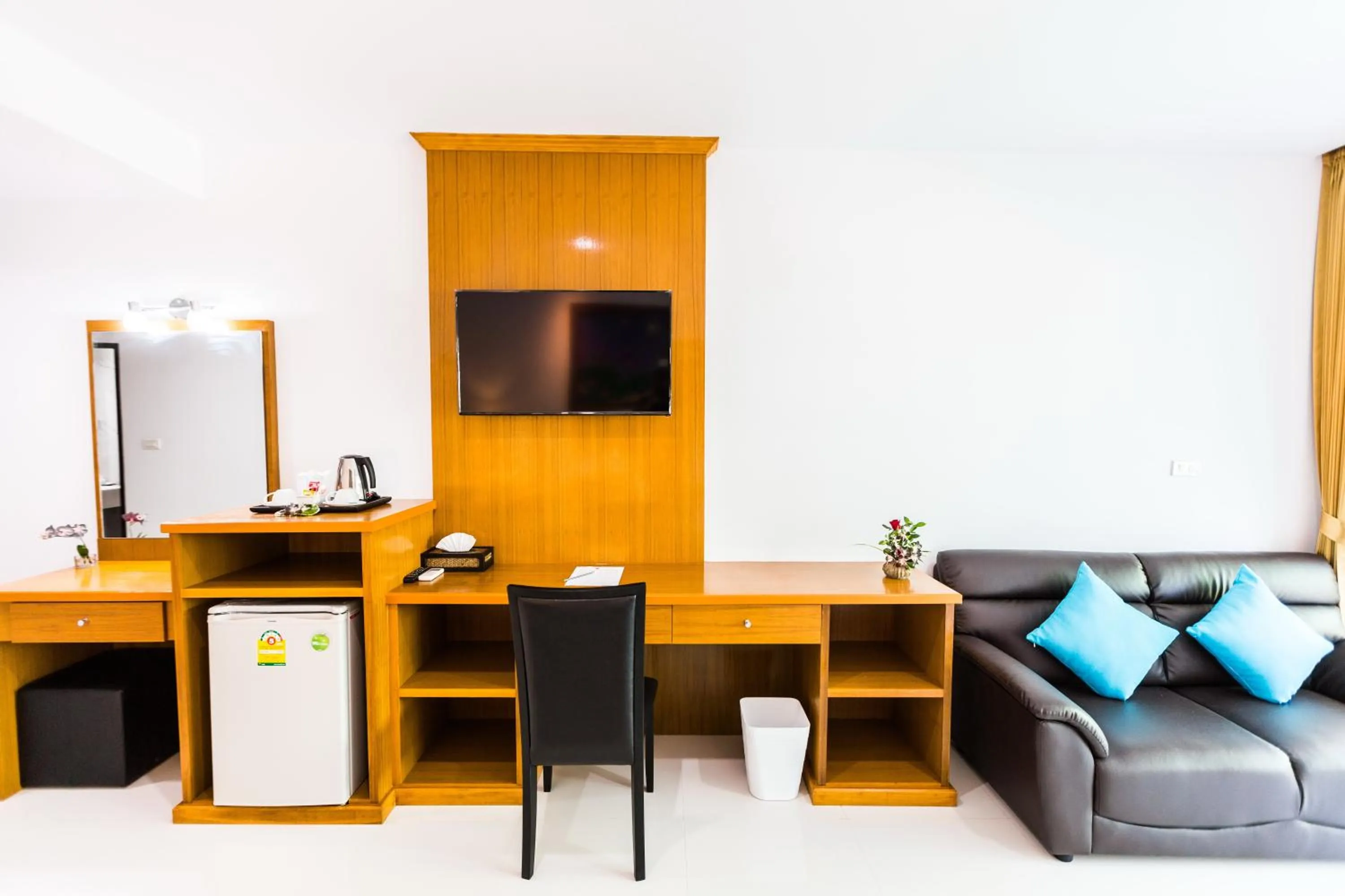 Bedroom in Lamai Coconut Beach Resort