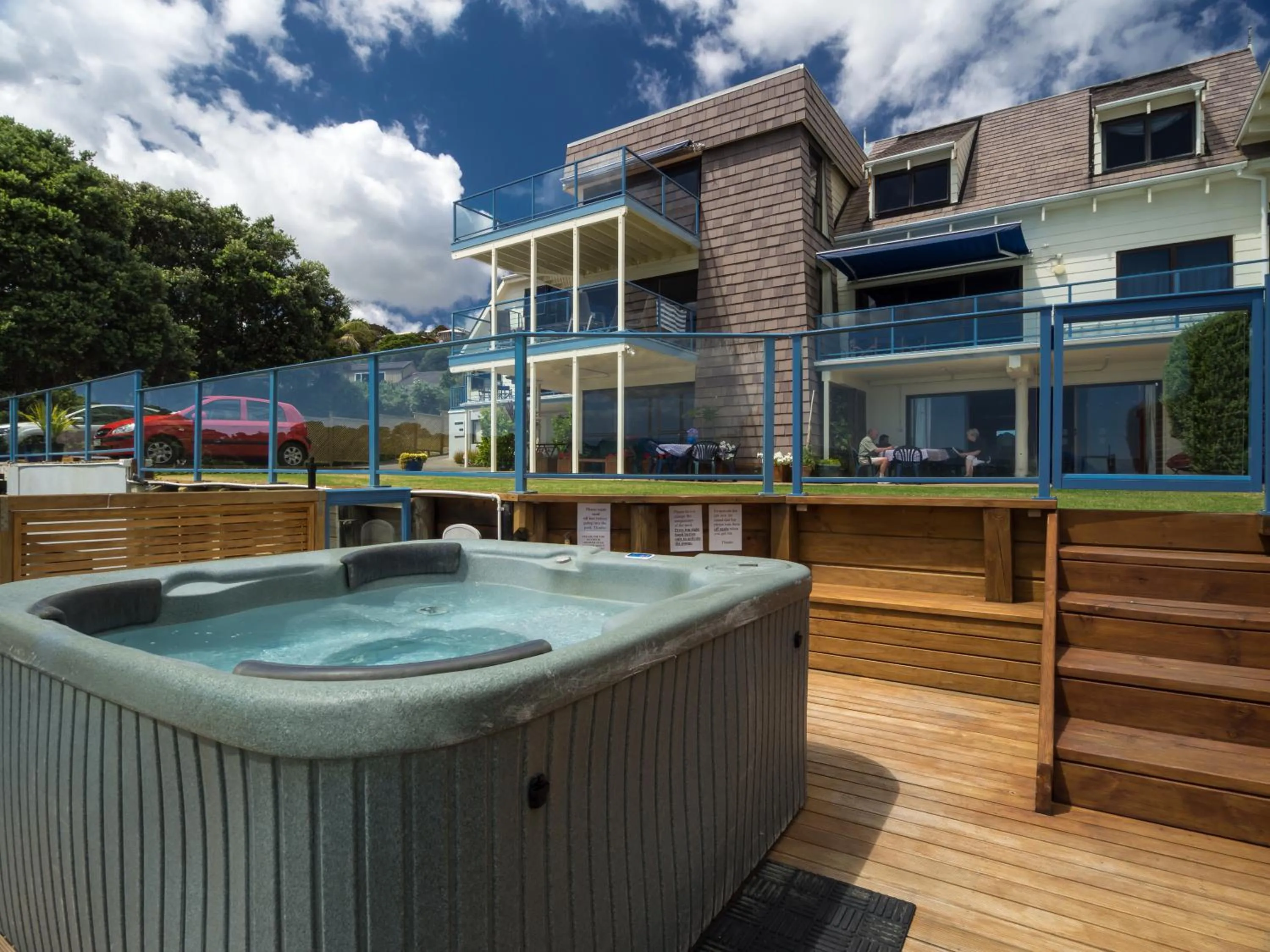 Hot Tub in By the Bay Beachfront Apartments