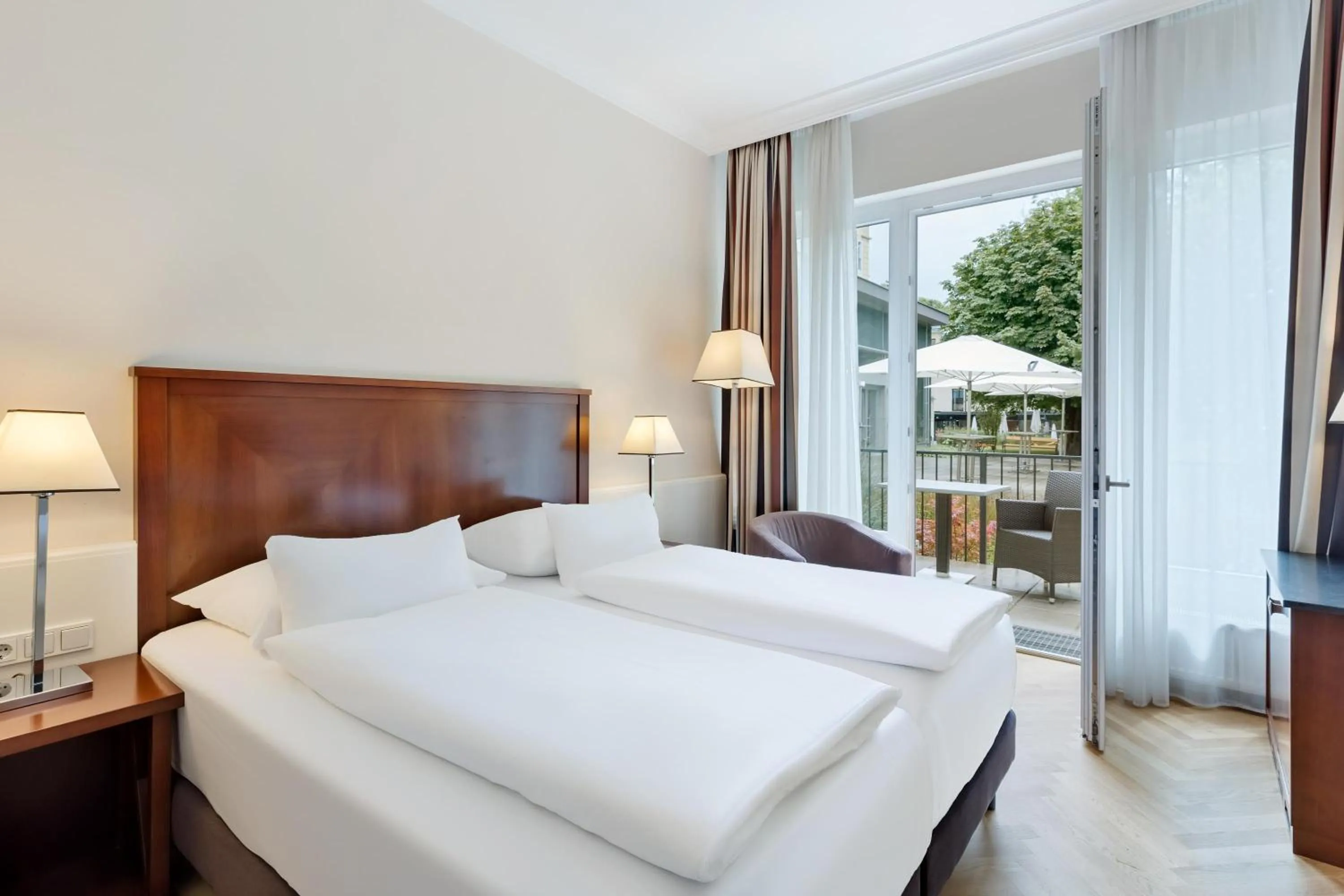 Bed in Austria Trend Parkhotel Schönbrunn Wien