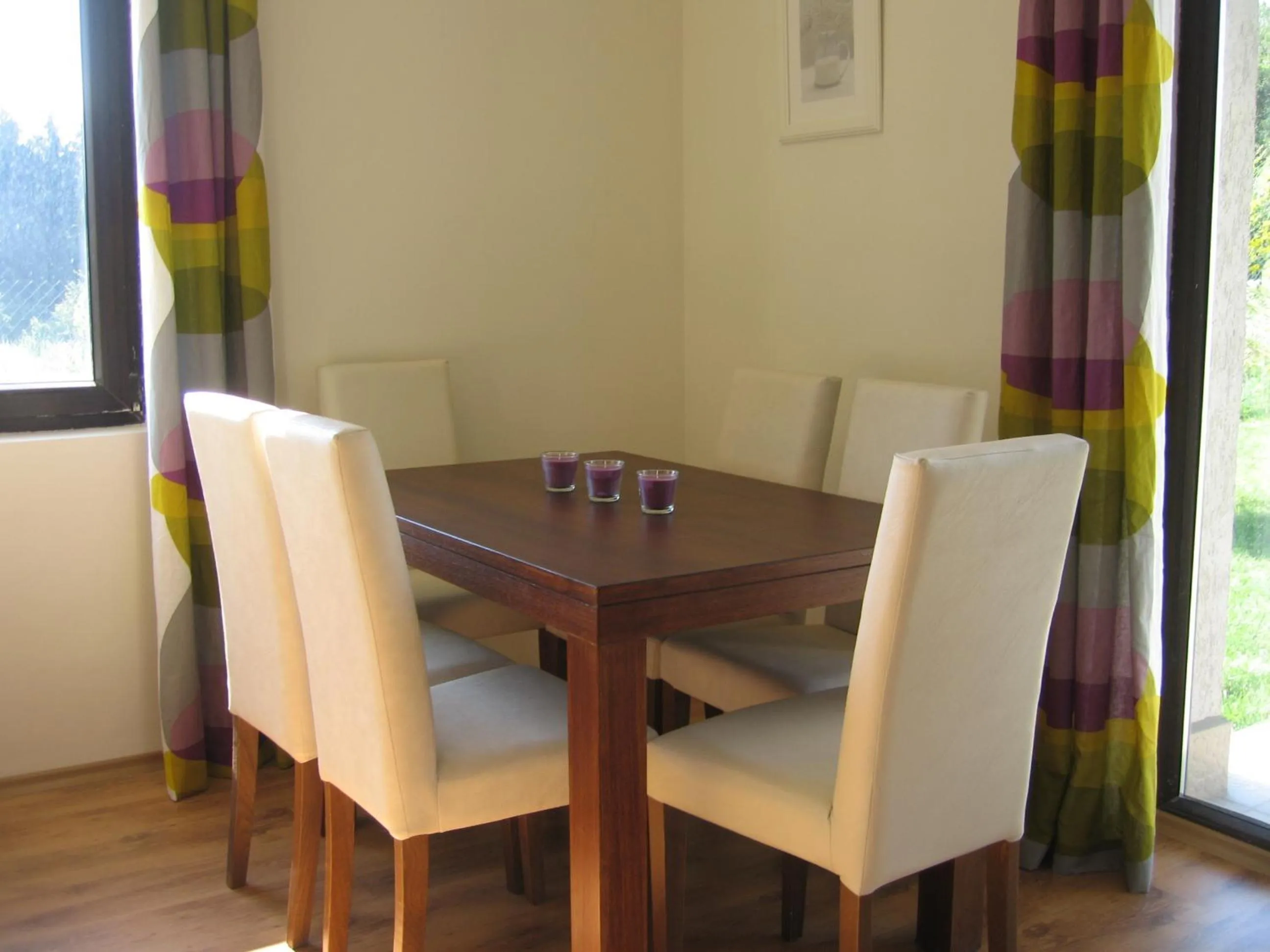 Dining area in Chamkoria Chalets