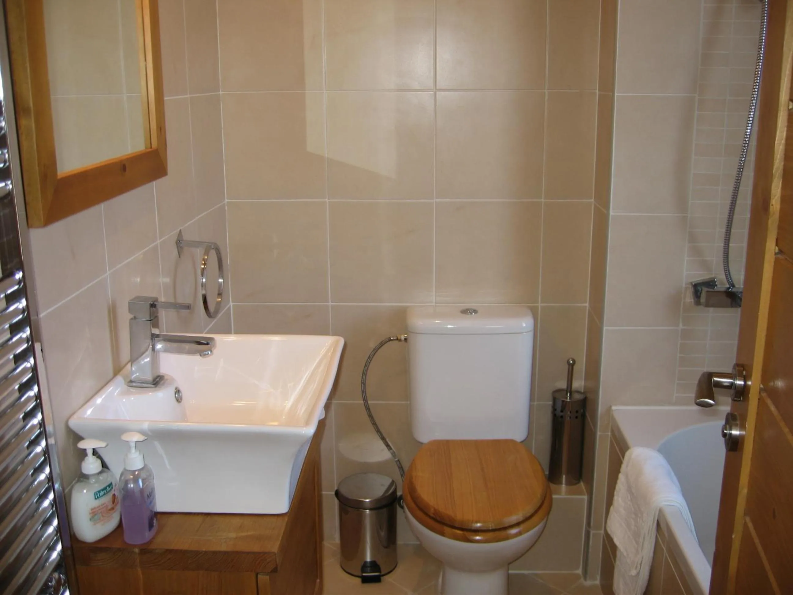 Bathroom in Chamkoria Chalets