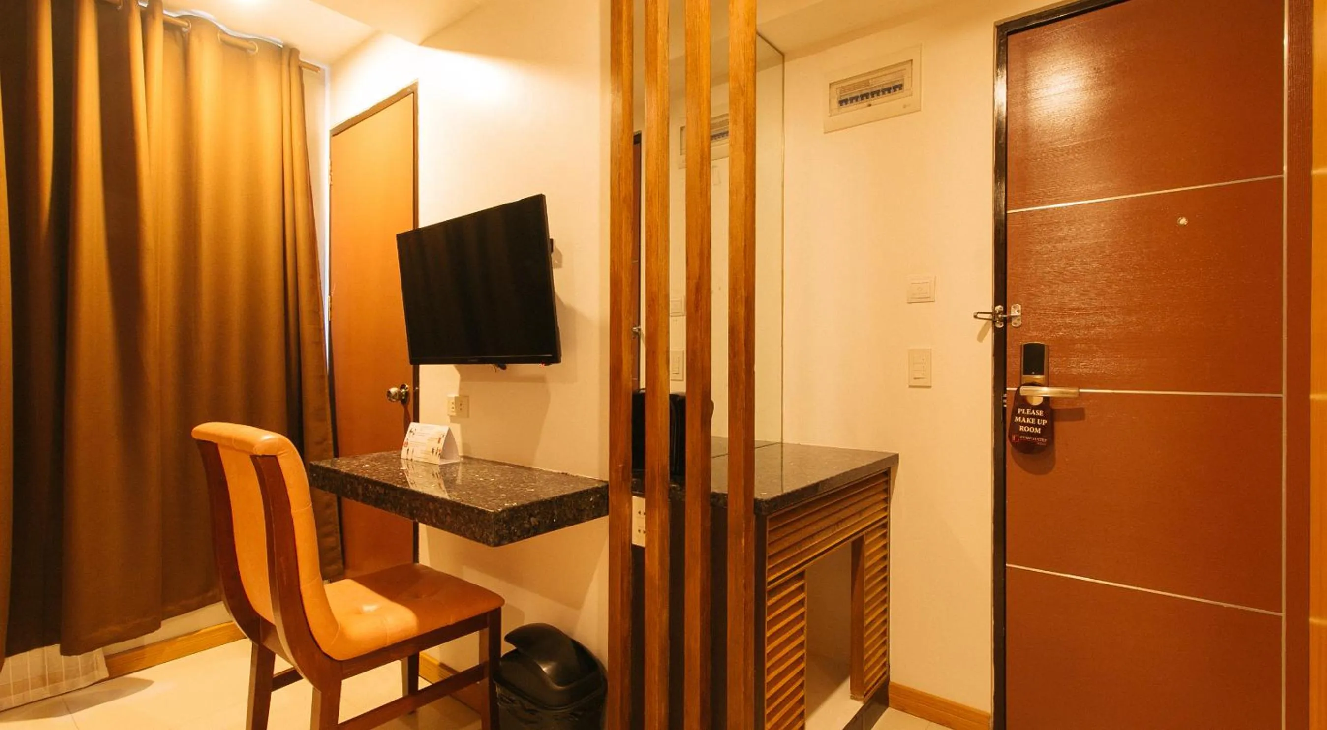 TV and multimedia in Guijo Suites Makati