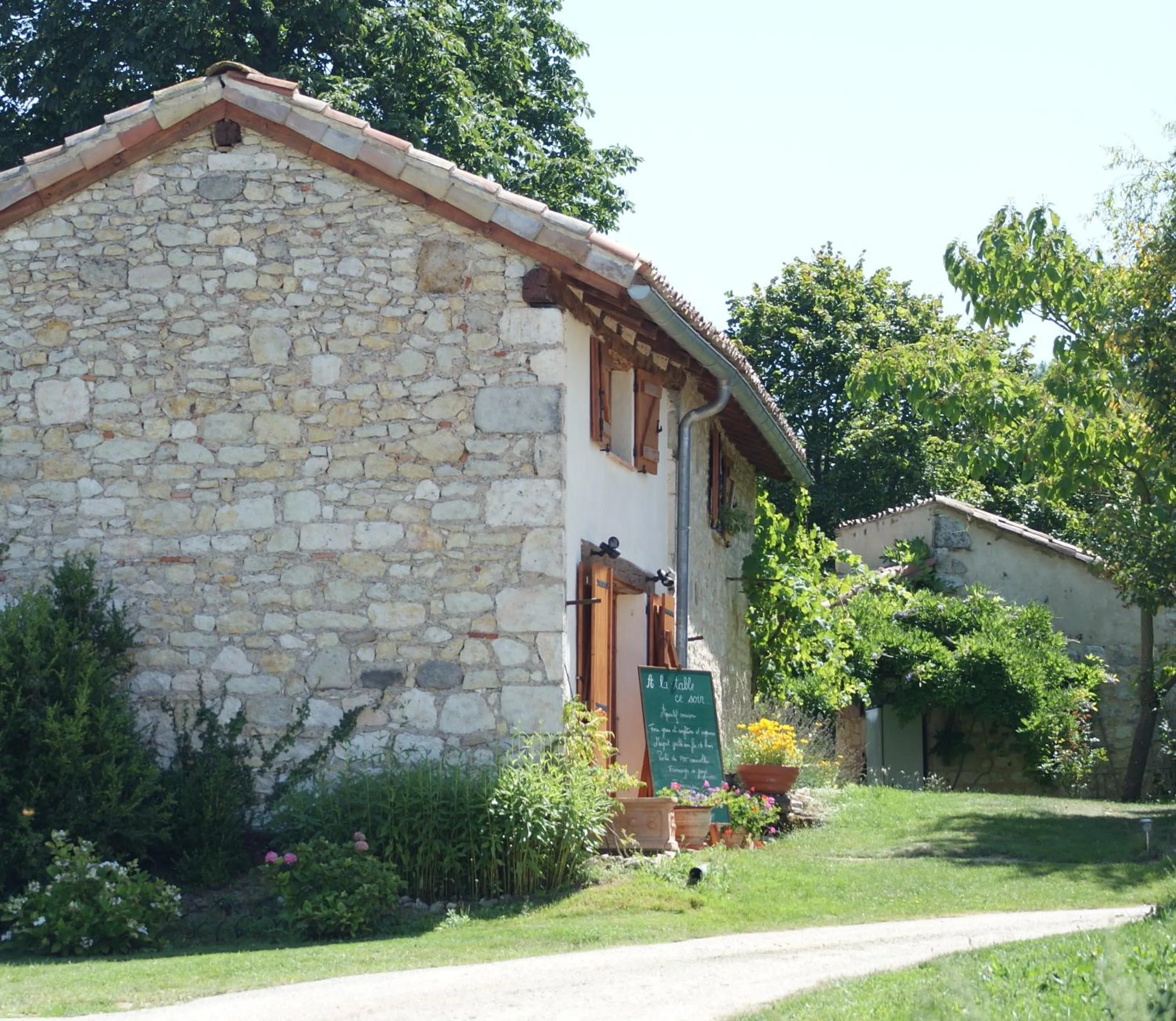 Facade/entrance in Domaine Les Miquels
