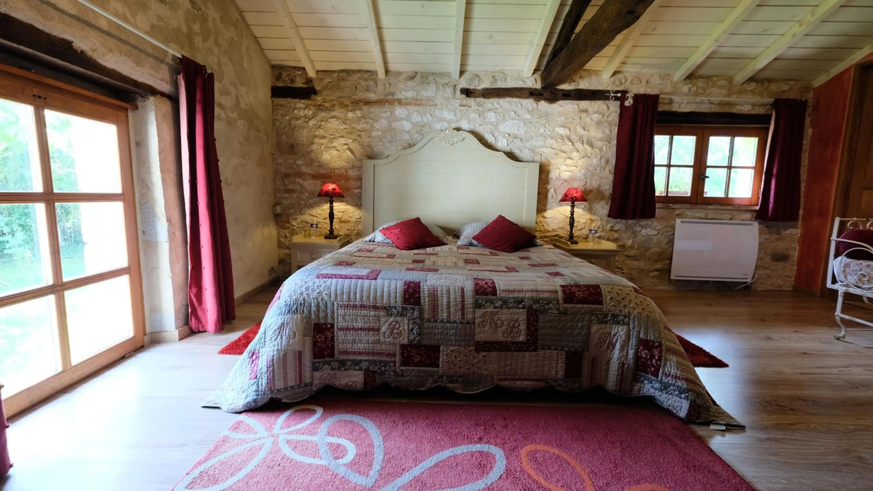 Bedroom, Bed in Domaine Les Miquels