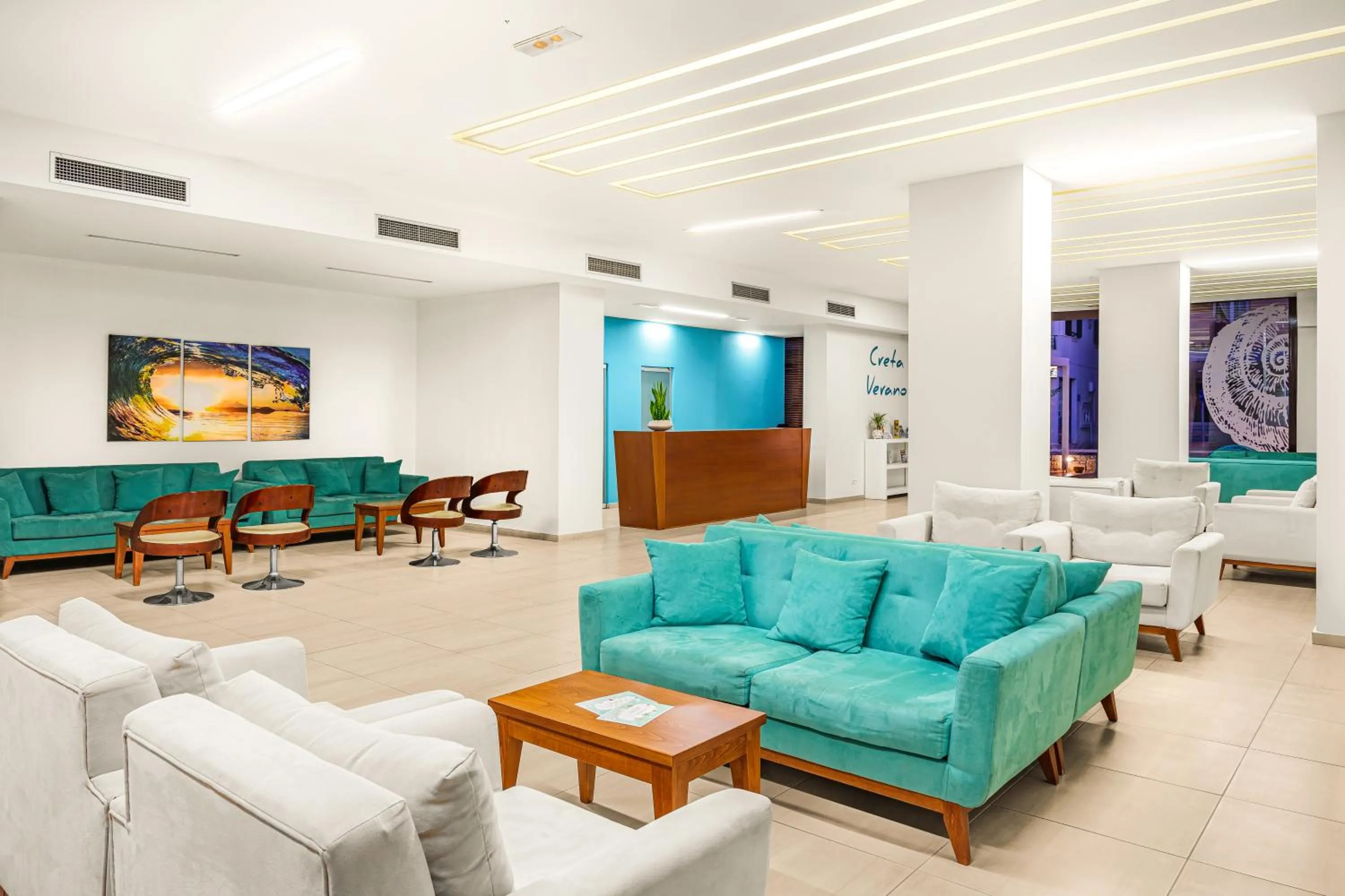 Seating area in Creta Verano Hotel