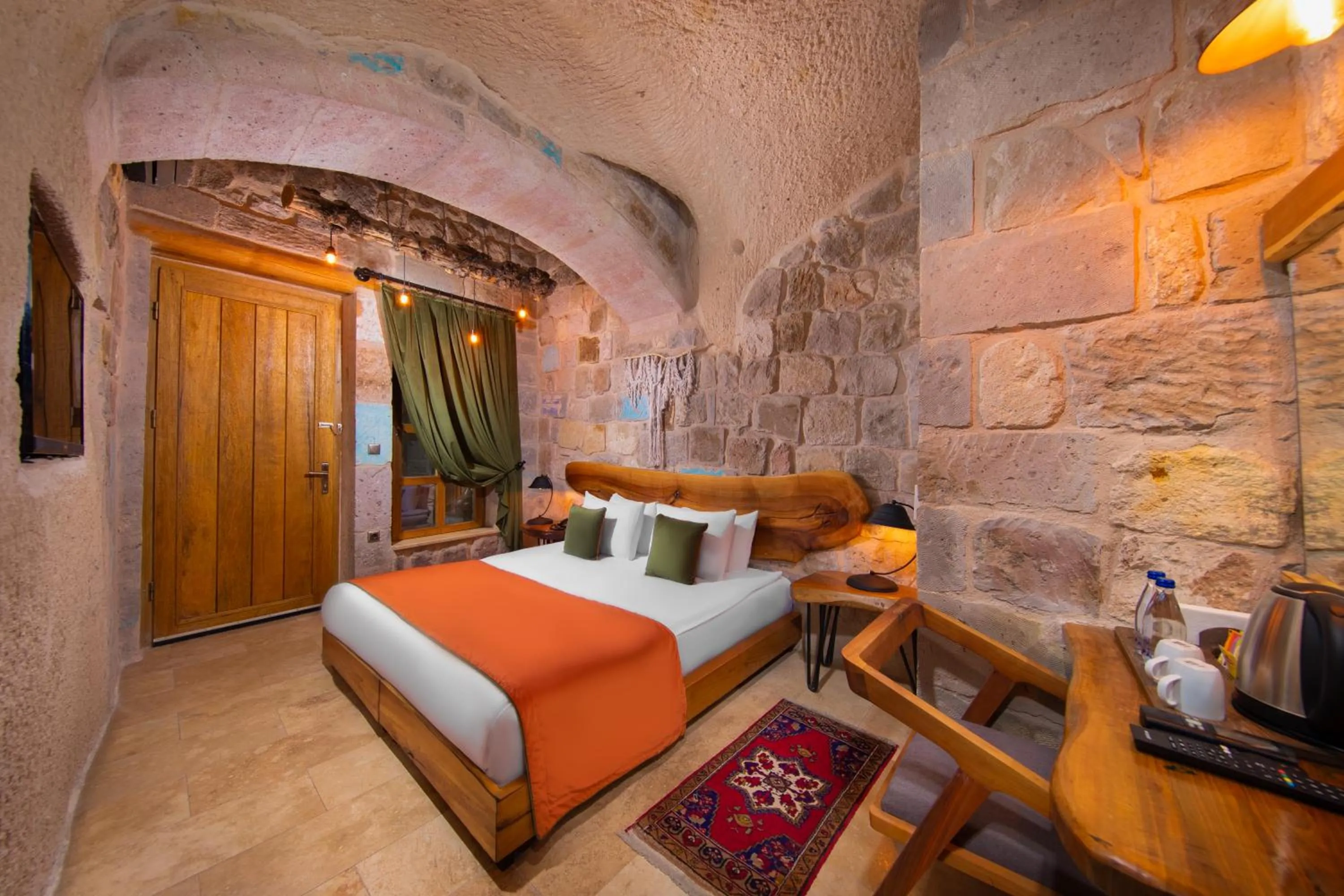 Photo of the whole room, Bed in Dream of Cappadocia
