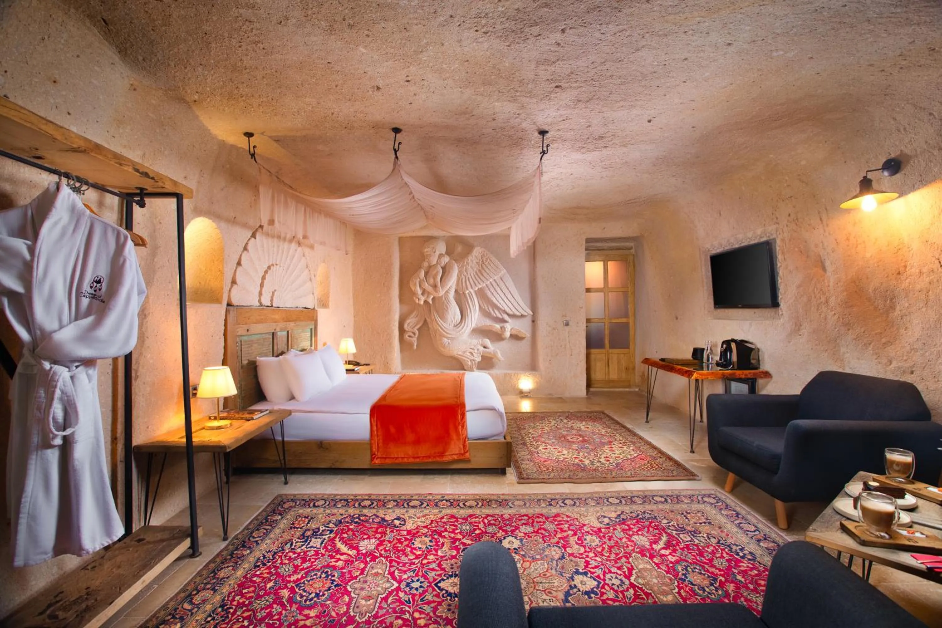 Massage, Bed in Dream of Cappadocia