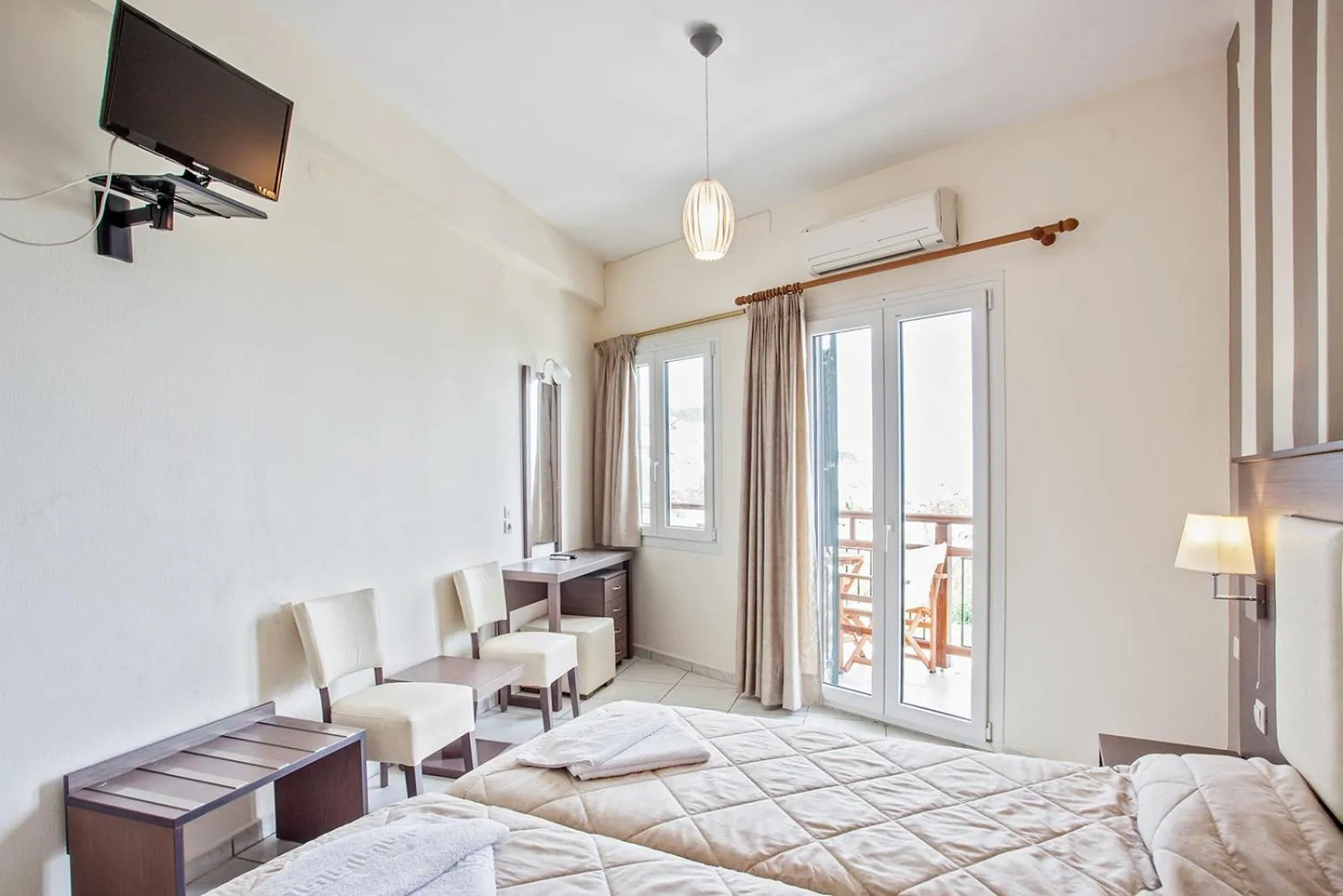 Property building, Bed in Akti Fine Rooms