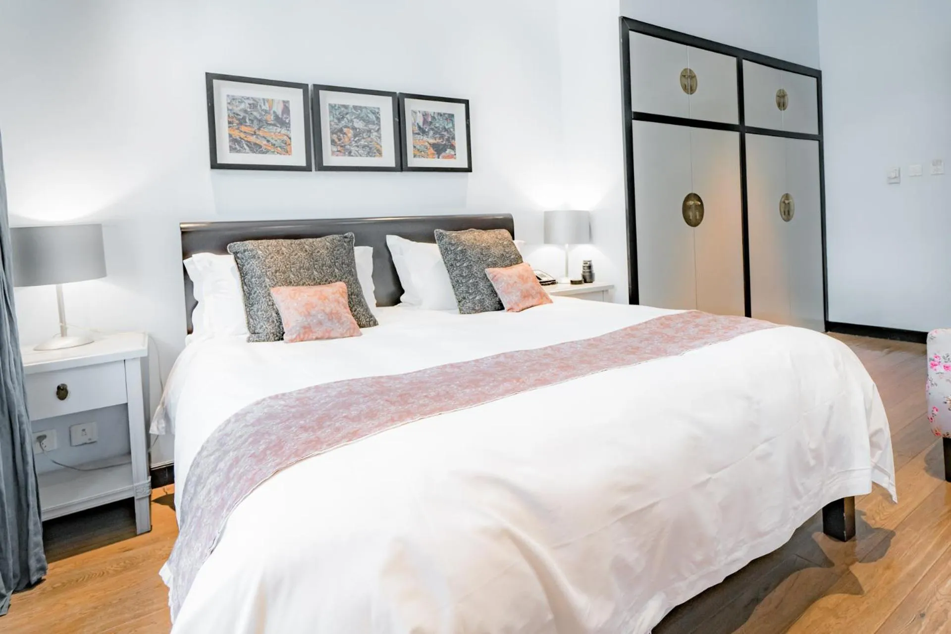 Bed in Gracie Art Hotel