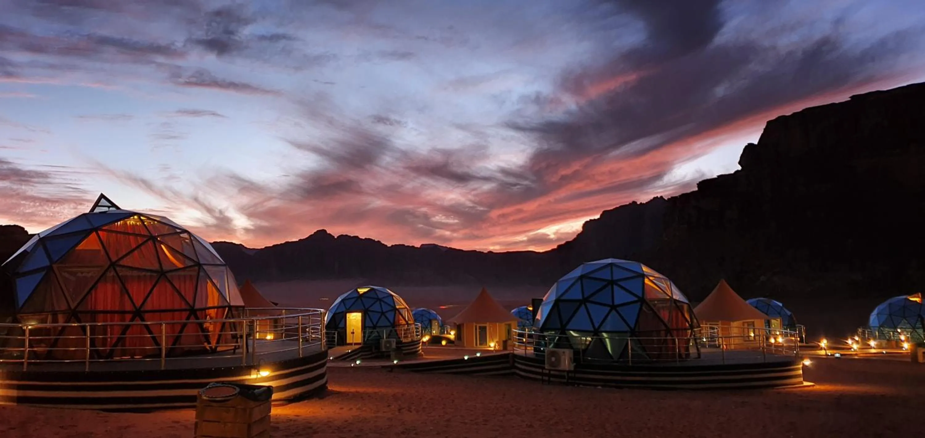 Sunset in Memories Aicha Luxury Camp