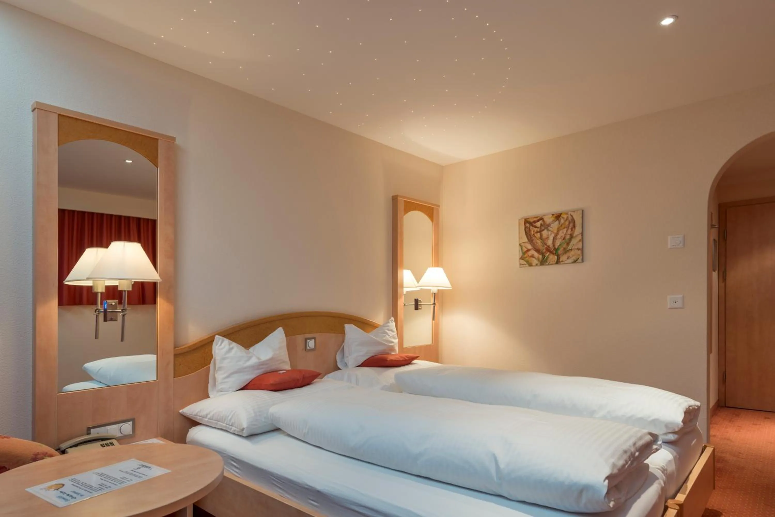 Bedroom, Bed in Alpenresort Eienwäldli Engelberg