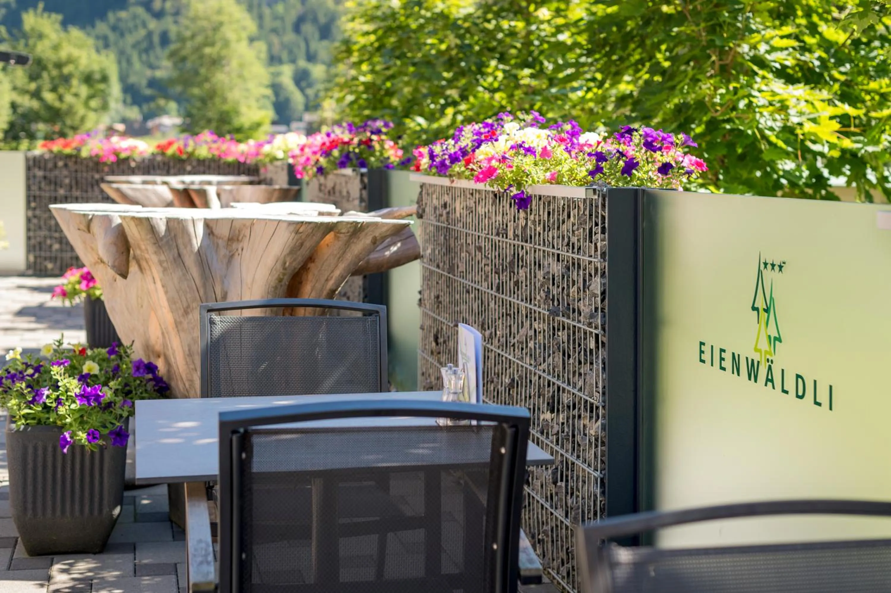 Restaurant/places to eat in Alpenresort Eienwäldli Engelberg