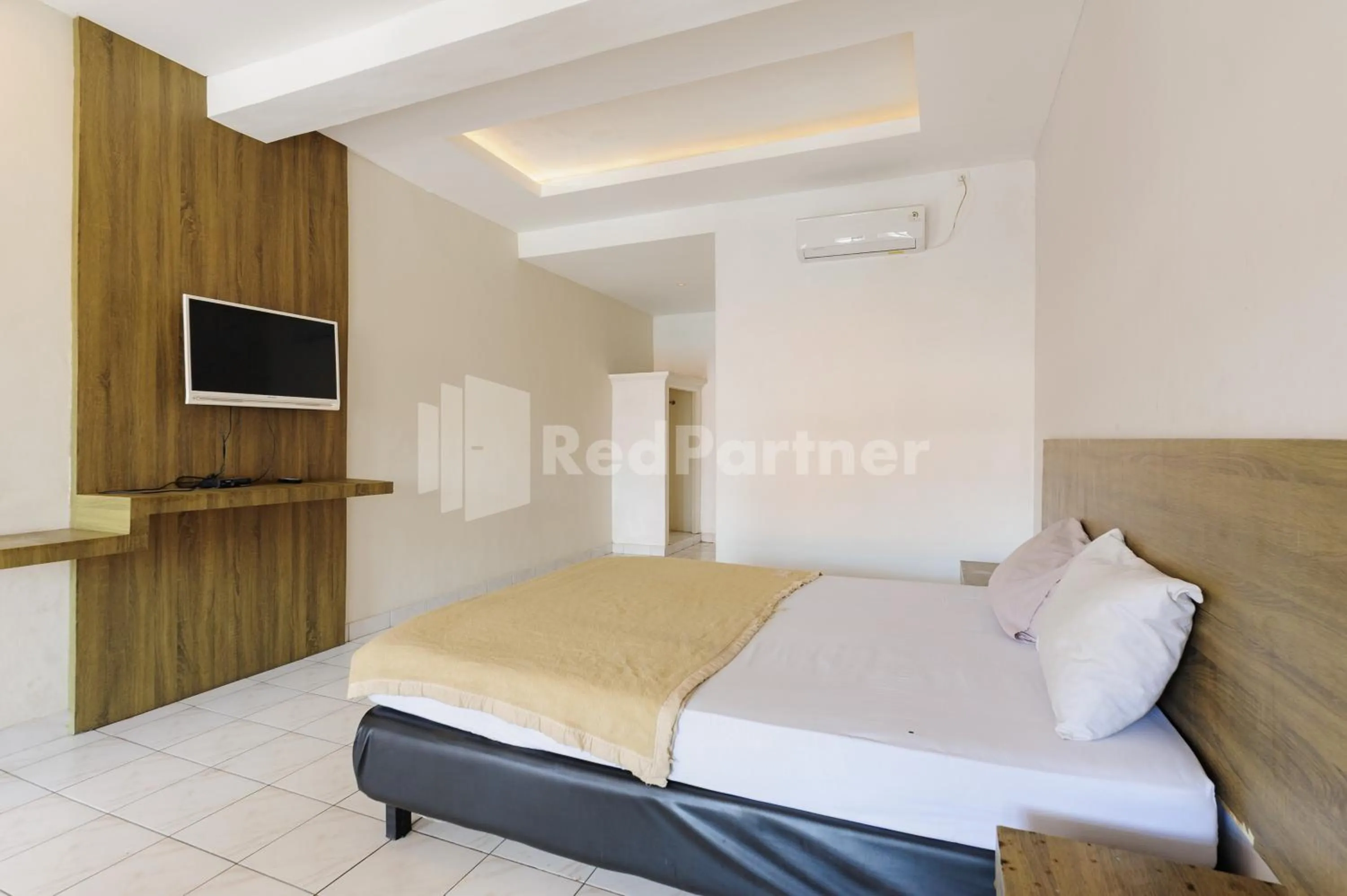 Bedroom, Bed in Pulau Bali Hotel Denpasar RedPartner