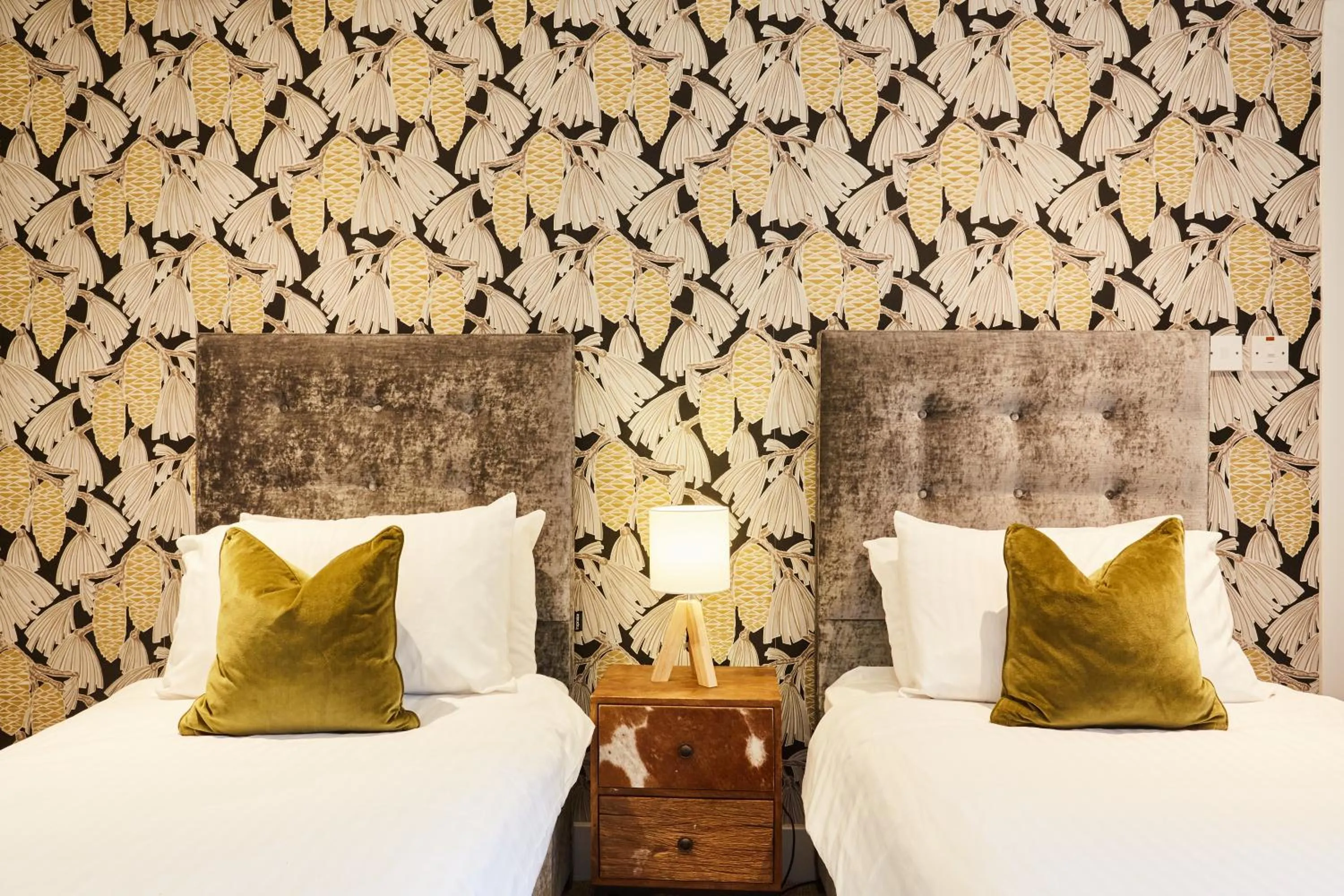 Bedroom, Bed in LOCH TAY HIGHLAND LODGES and GLAMPING PARK