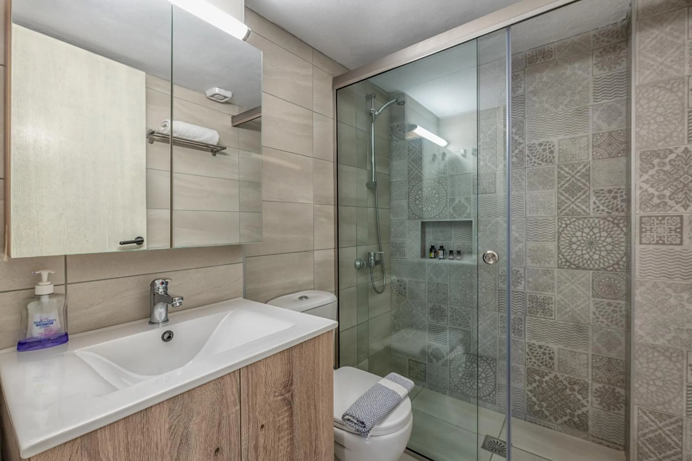 Bathroom in Nancy - Chara Apartments