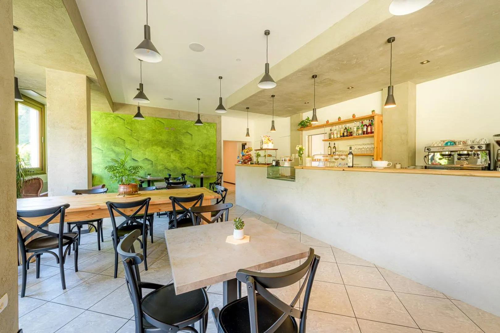 Restaurant/places to eat in Hotel La Rotonda