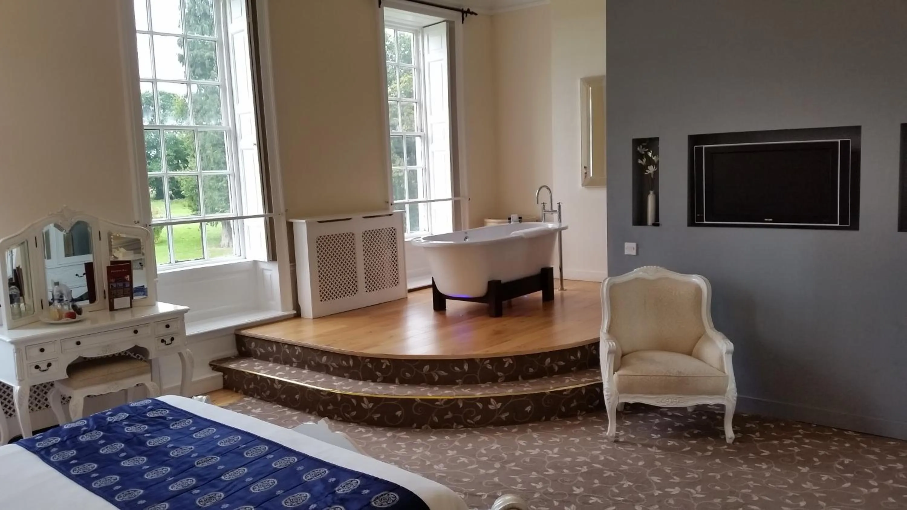 Bedroom, Bed in Haughton Hall Hotel & Leisure Club