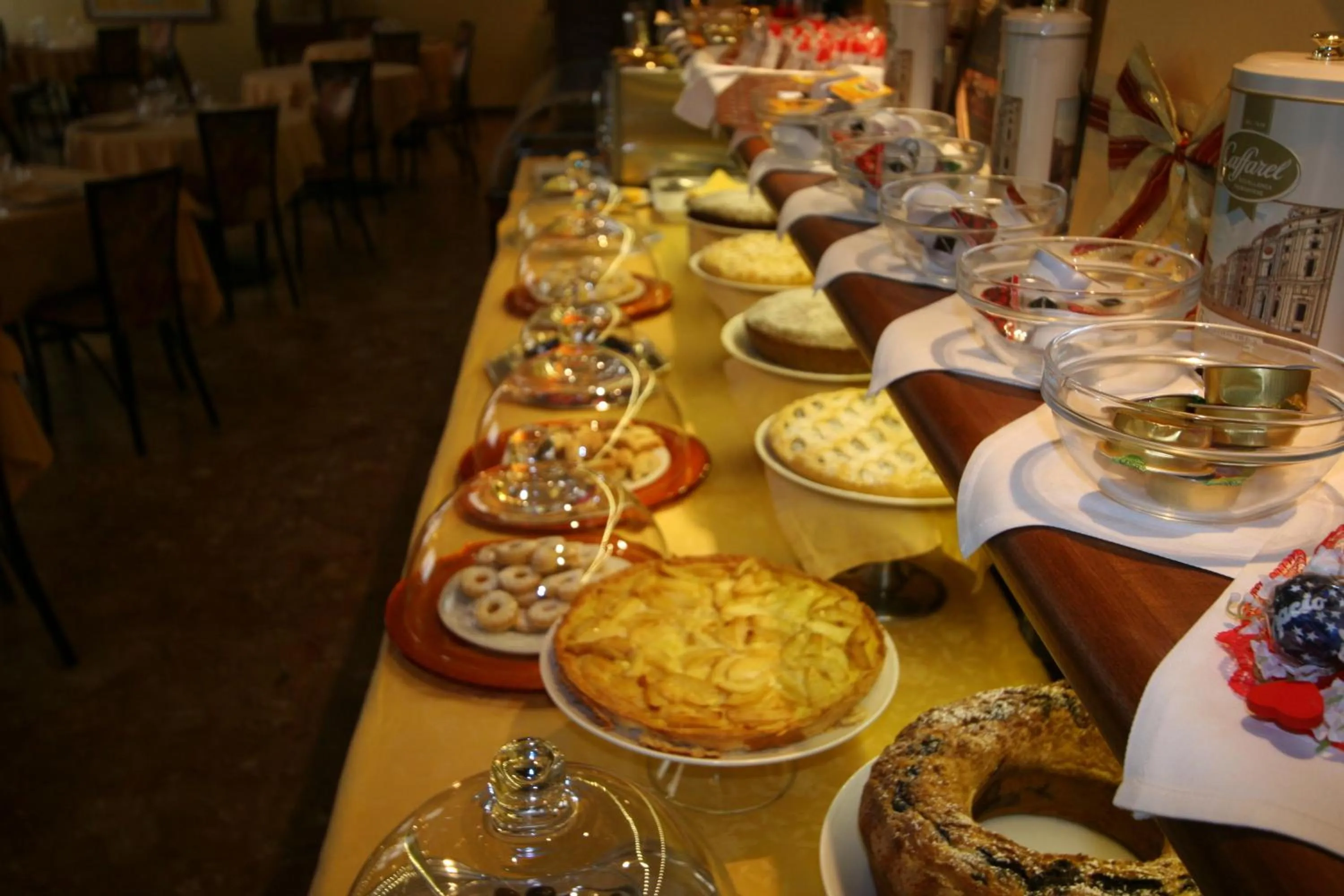 Food in Nuovo Albergo