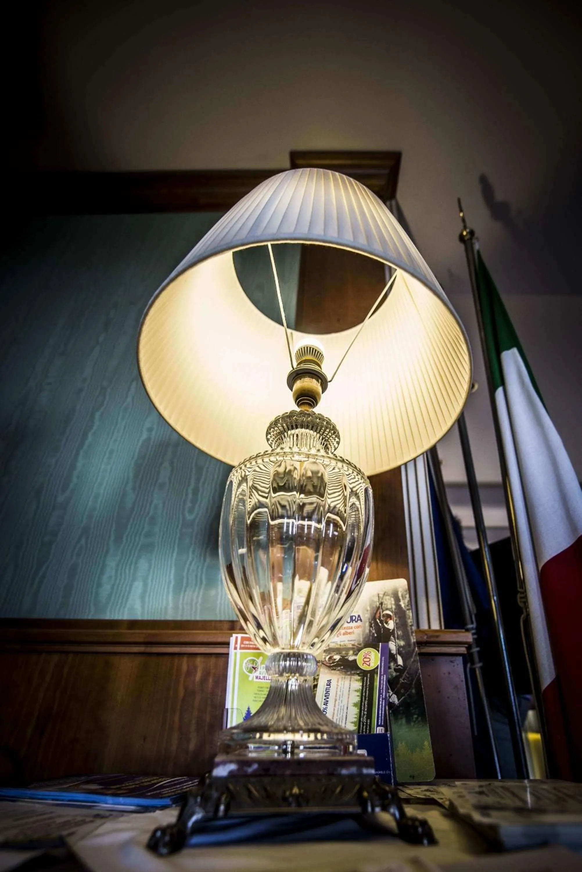 Decorative detail in Nuovo Albergo