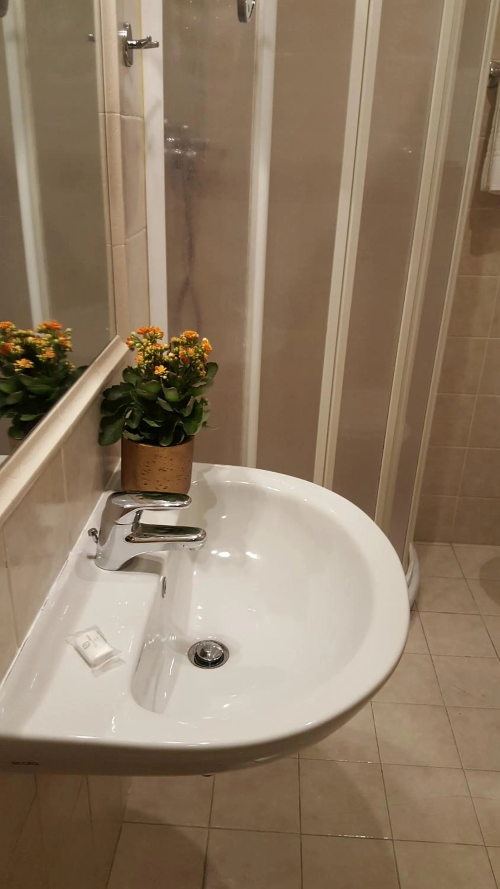 Bathroom in Nuovo Albergo