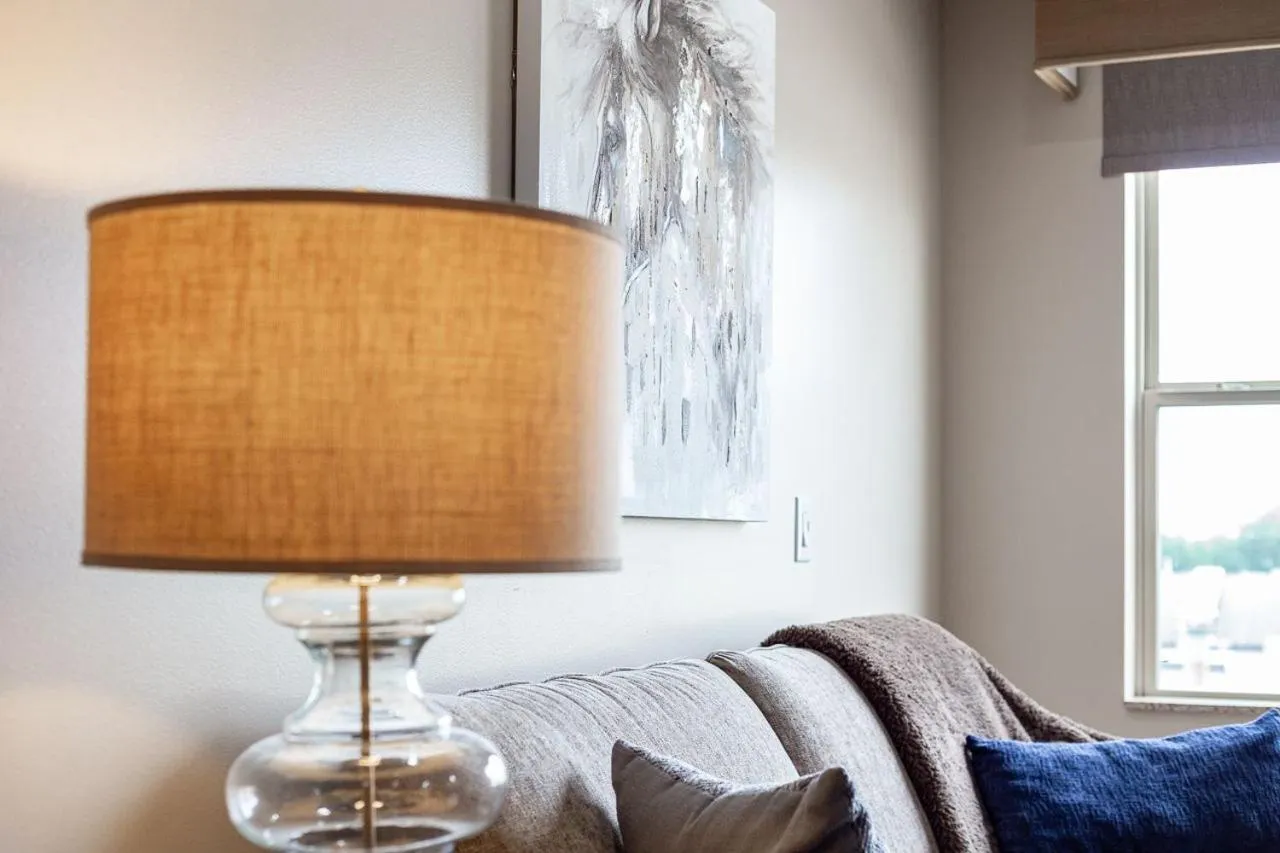 Bed in Jefferson Street Inn