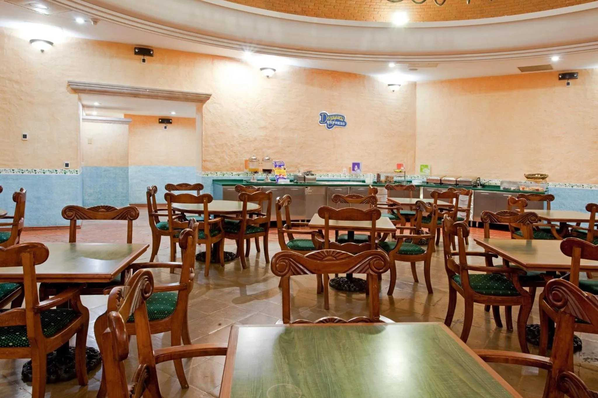 Breakfast in Holiday Inn Express Morelia by IHG