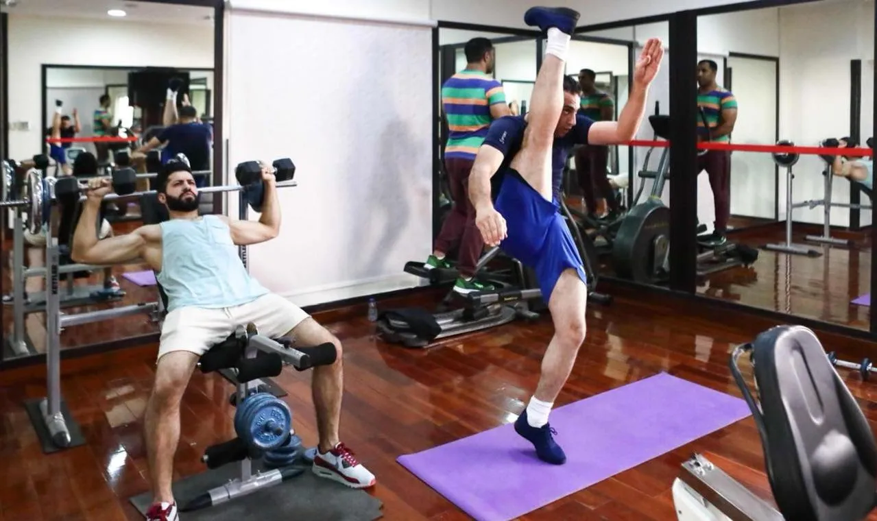 Fitness centre/facilities in Al Hayat Hotel Suites