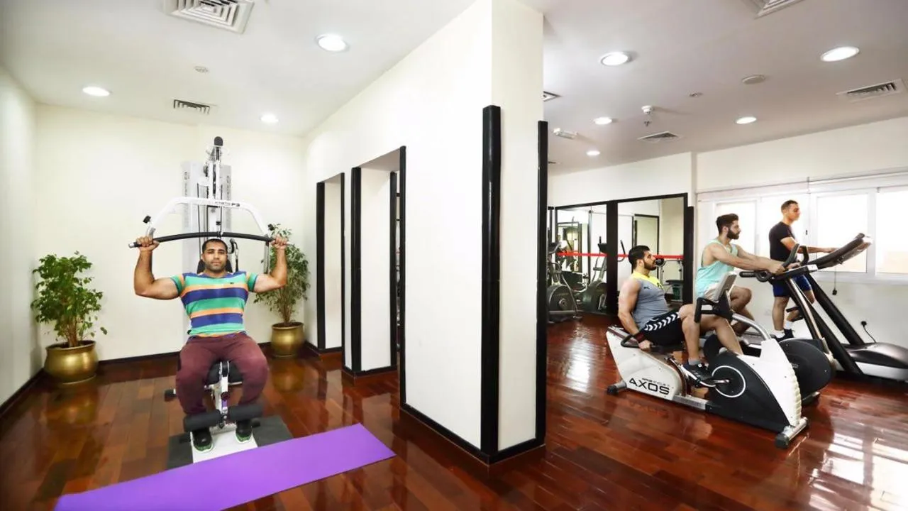Fitness centre/facilities in Al Hayat Hotel Suites