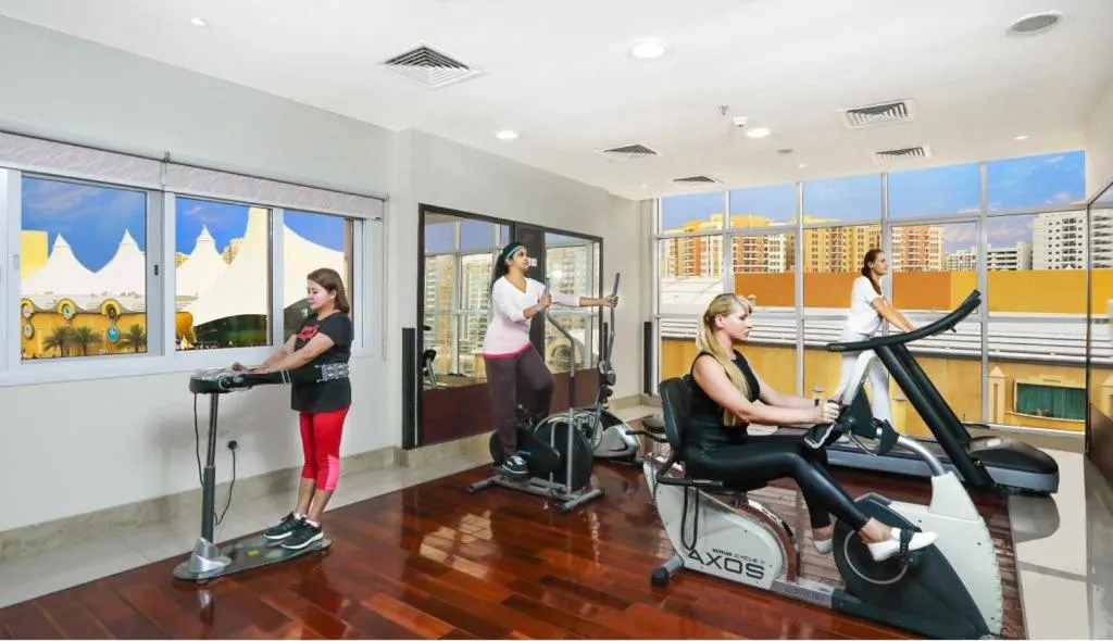 Fitness centre/facilities in Al Hayat Hotel Suites