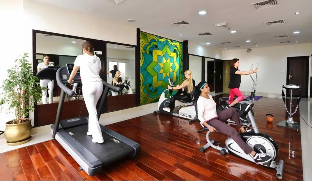 Fitness centre/facilities in Al Hayat Hotel Suites
