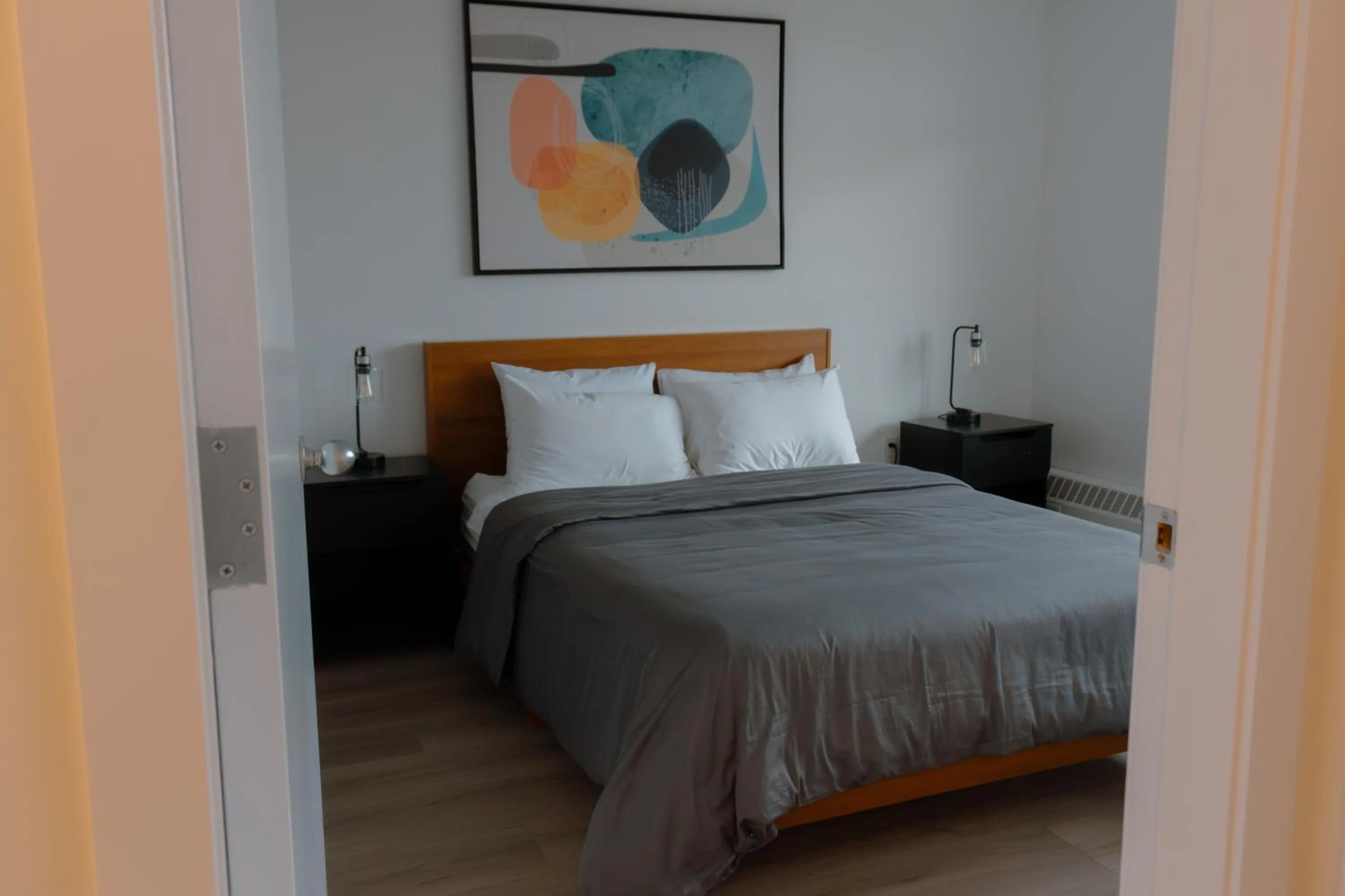 Photo of the whole room, Bed in Carey Centre on UBC campus