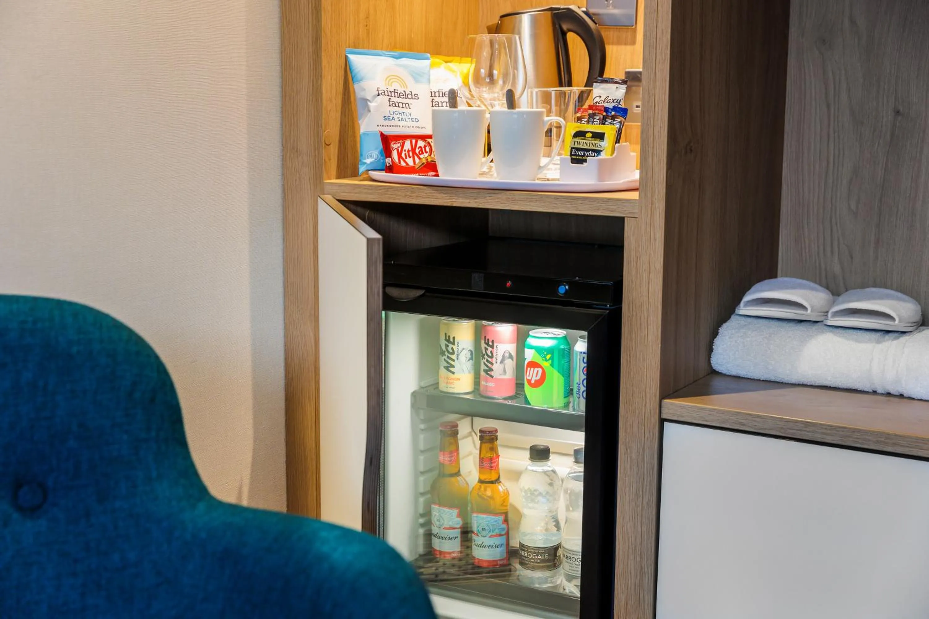 Coffee/tea facilities in Holiday Inn High Wycombe M40, Jct.4 by IHG