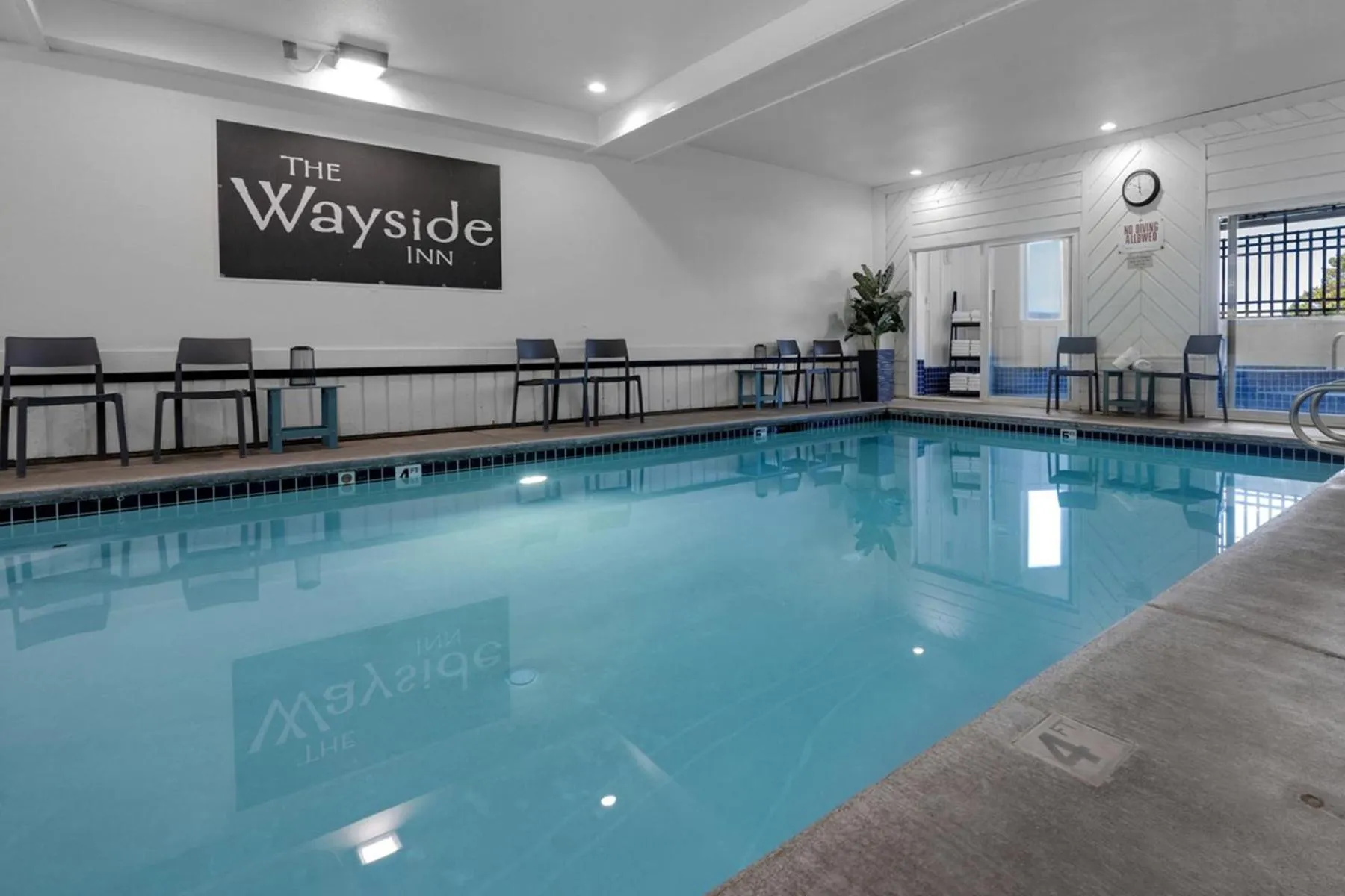 Pool view in The Wayside Inn