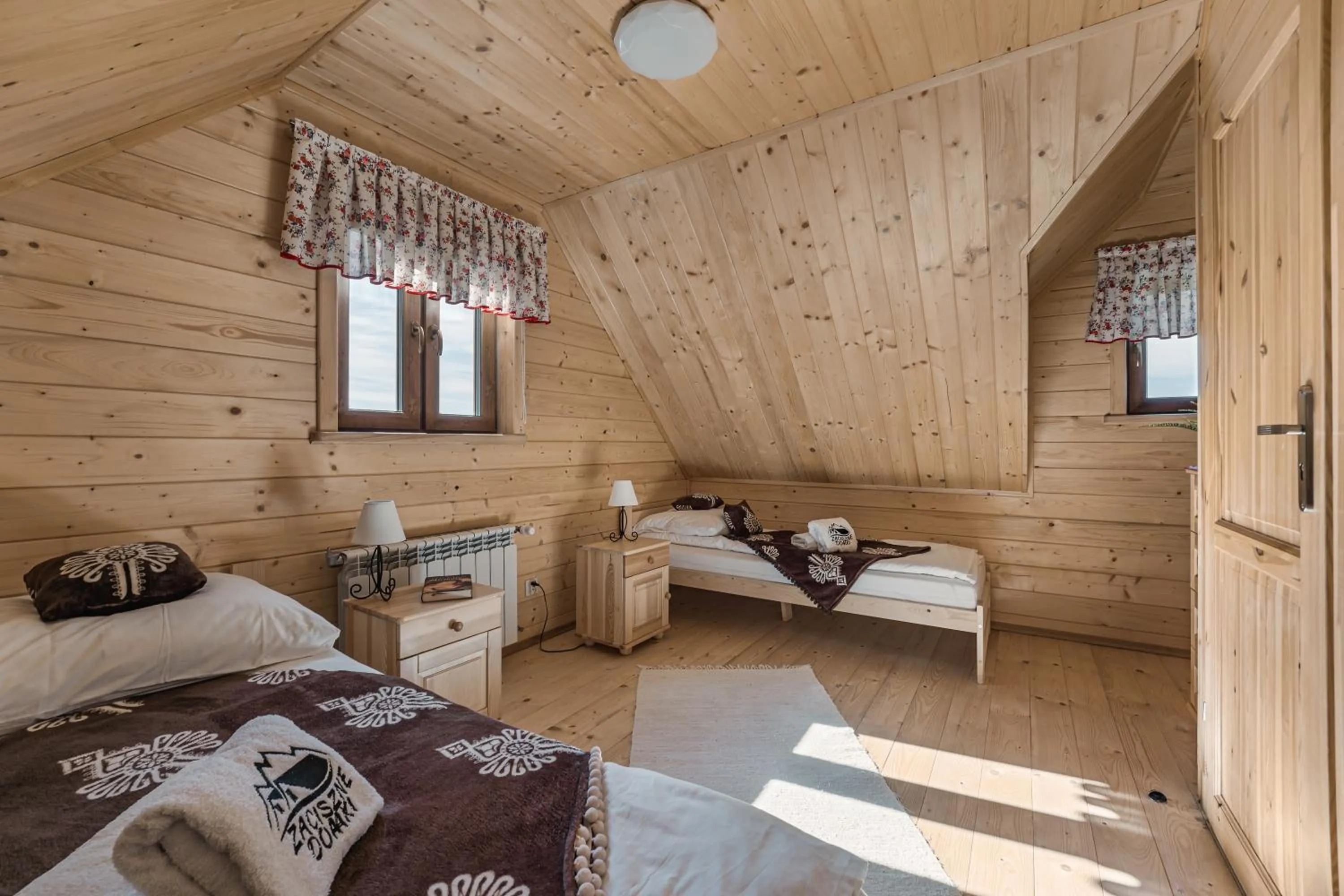 Bed in Zaciszne Domki w Kluszkowcach z Sauną i Balią