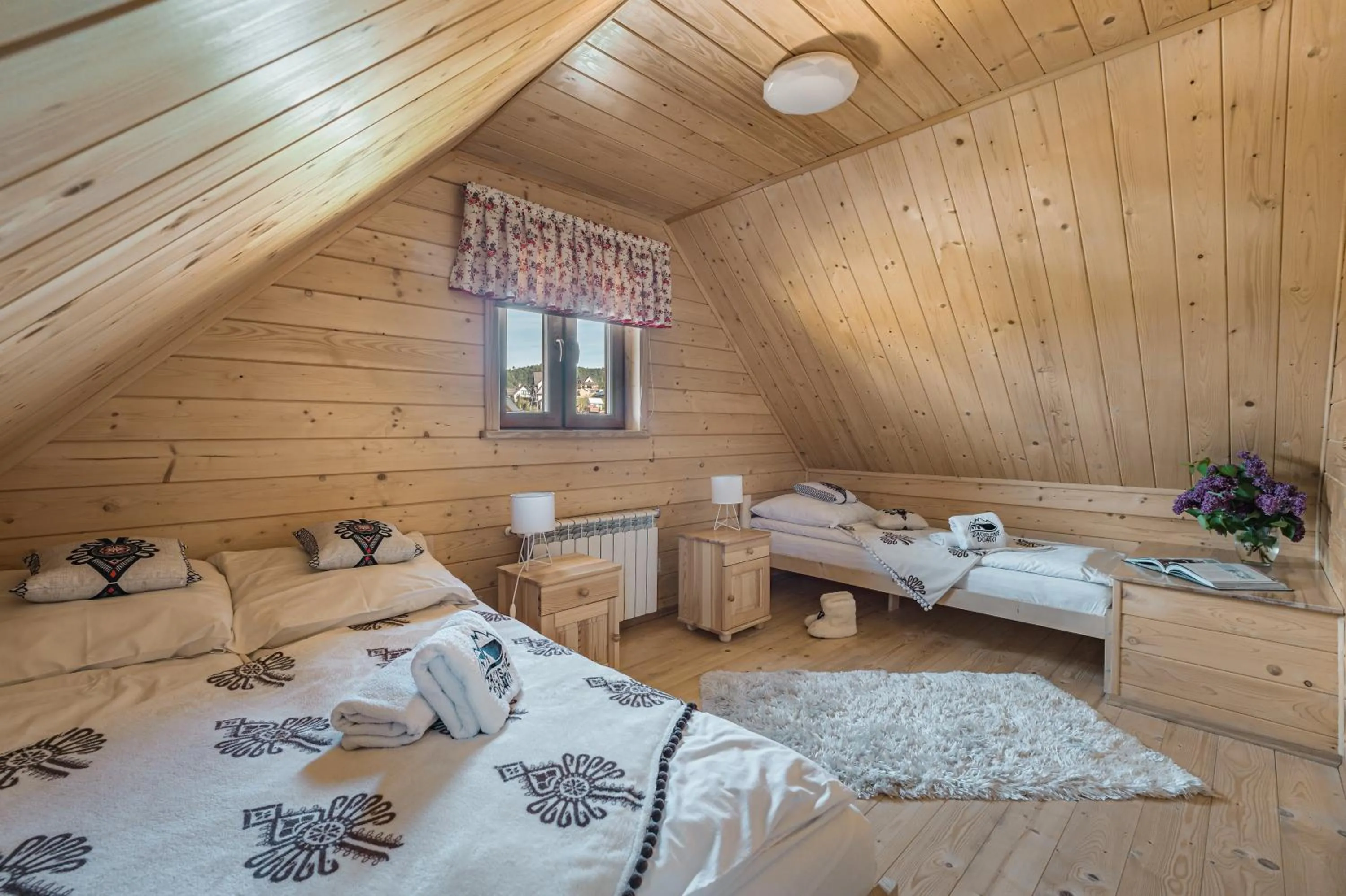 Bed in Zaciszne Domki w Kluszkowcach z Sauną i Balią